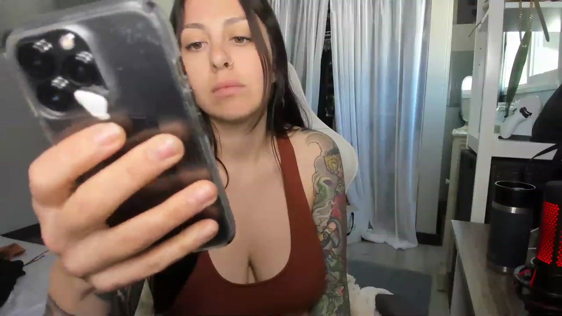 Gallery image thumbnail from Victoria_'s myfreecams stream on, 02/23/2023, 23:01 image 13 of 20