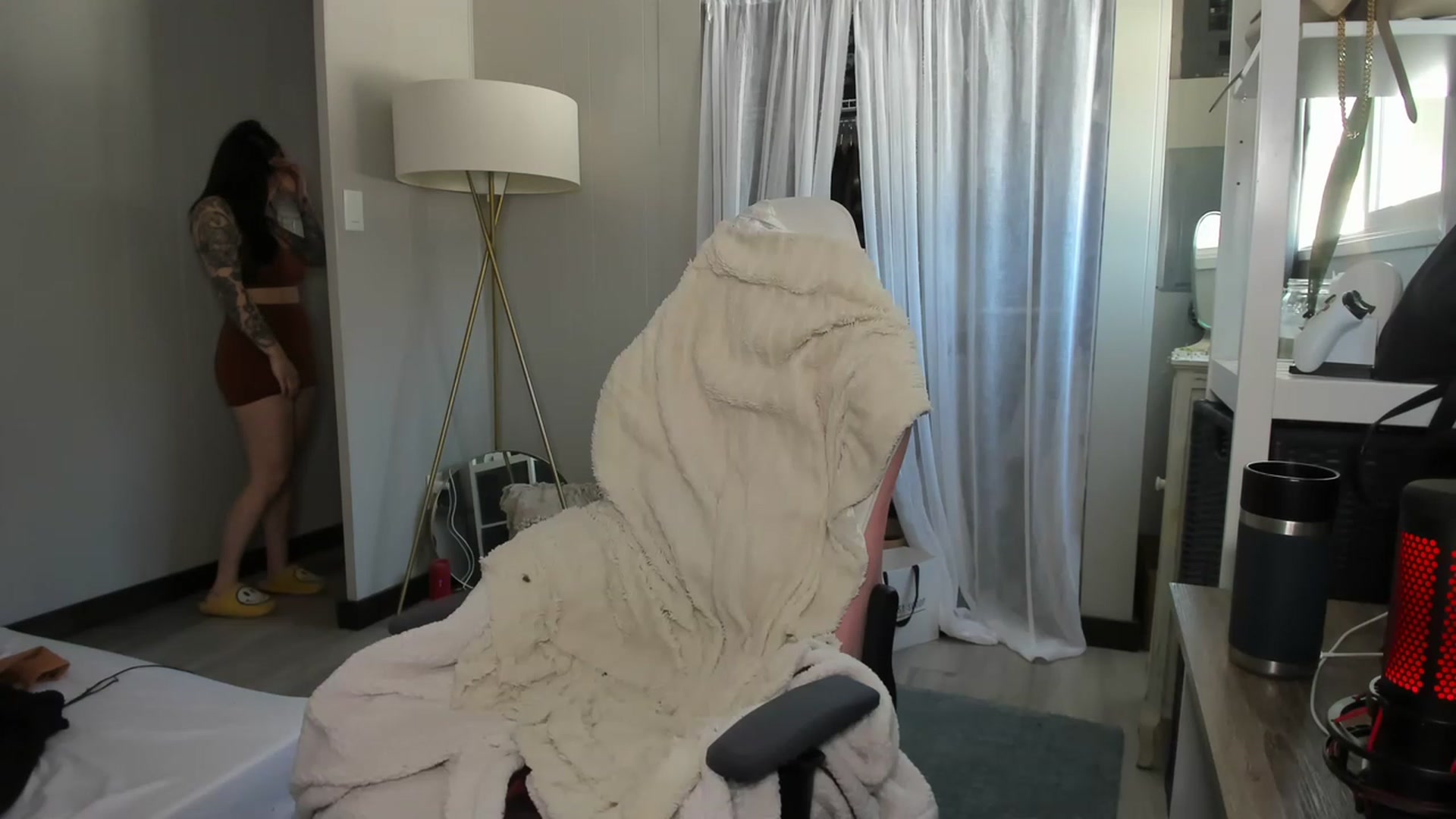 Gallery image thumbnail from Victoria_'s myfreecams stream on, 02/23/2023, 23:01 image 6 of 20