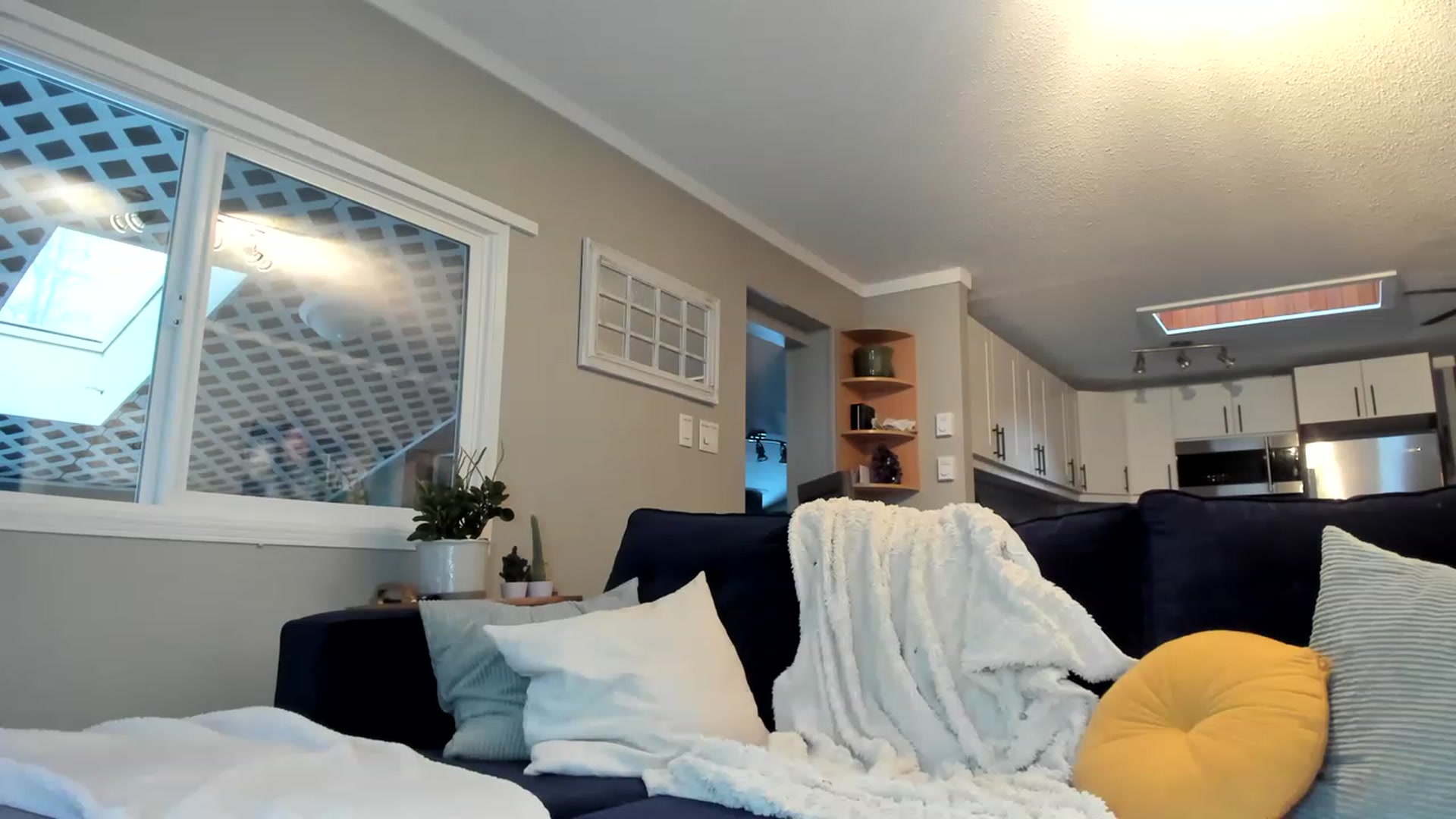 Gallery image thumbnail from Victoria_'s myfreecams stream on, 02/25/2023, 02:32 image 5 of 20
