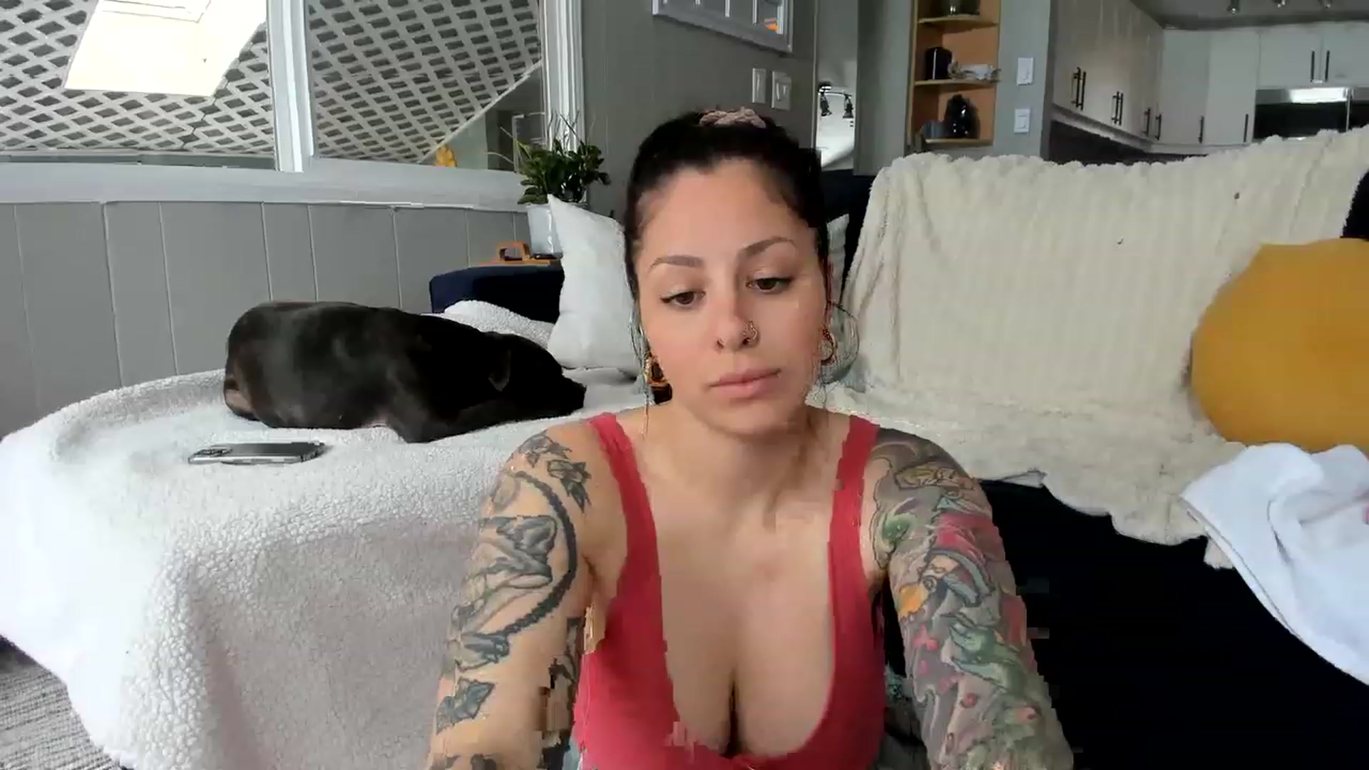 Gallery image thumbnail from Victoria_'s myfreecams stream on, 02/25/2023, 19:50 image 17 of 20