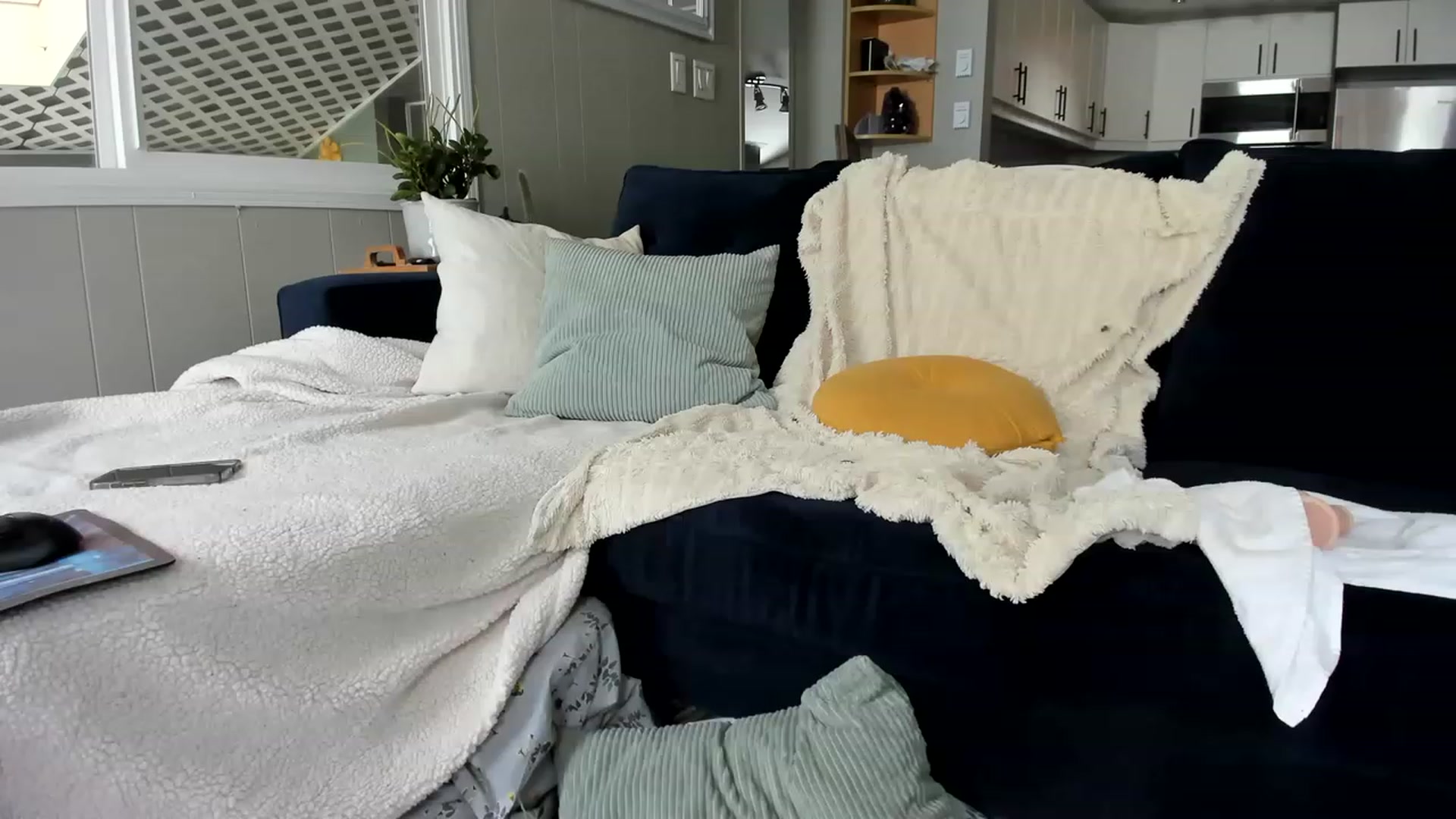 Gallery image thumbnail from Victoria_'s myfreecams stream on, 02/25/2023, 20:55 image 1 of 20