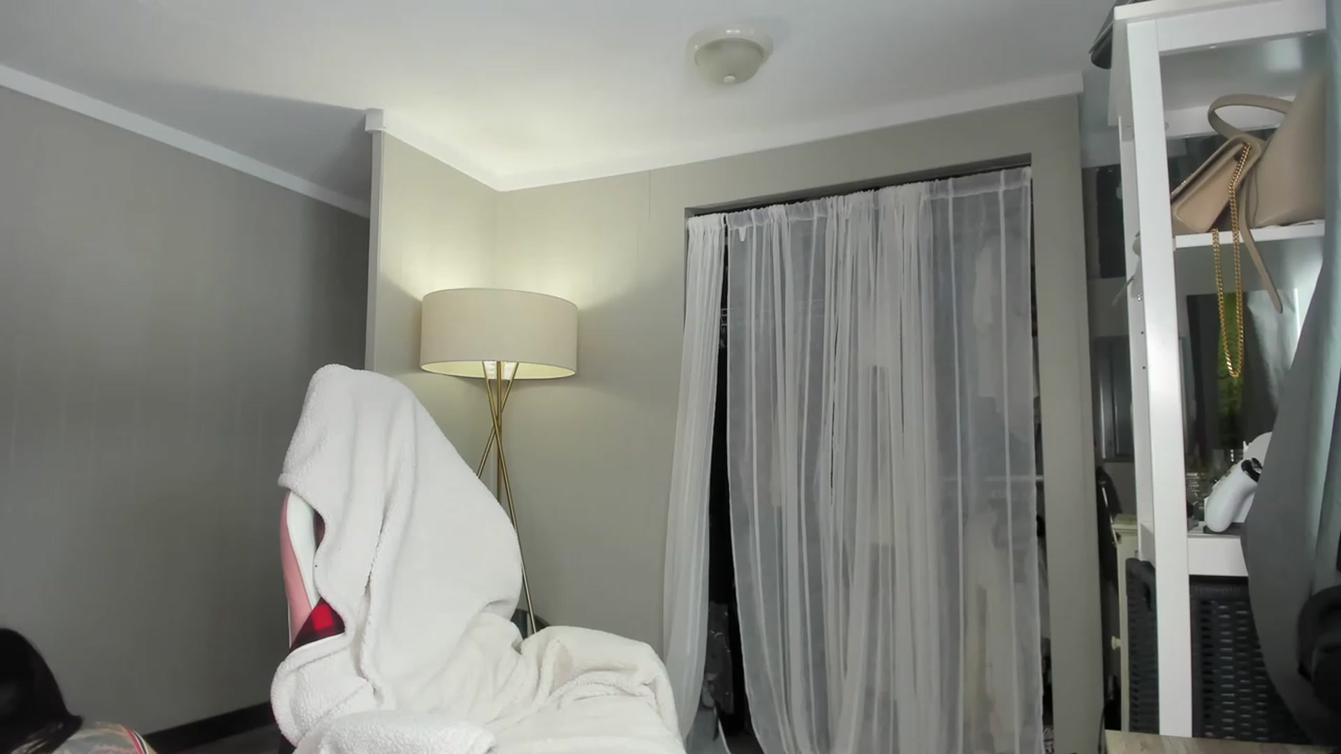 Gallery image thumbnail from Victoria_'s myfreecams stream on, 03/04/2023, 23:24 image 5 of 20