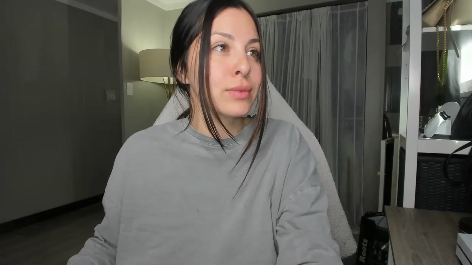 Gallery image thumbnail from Victoria_'s myfreecams stream on, 03/05/2023, 19:54 image 5 of 20