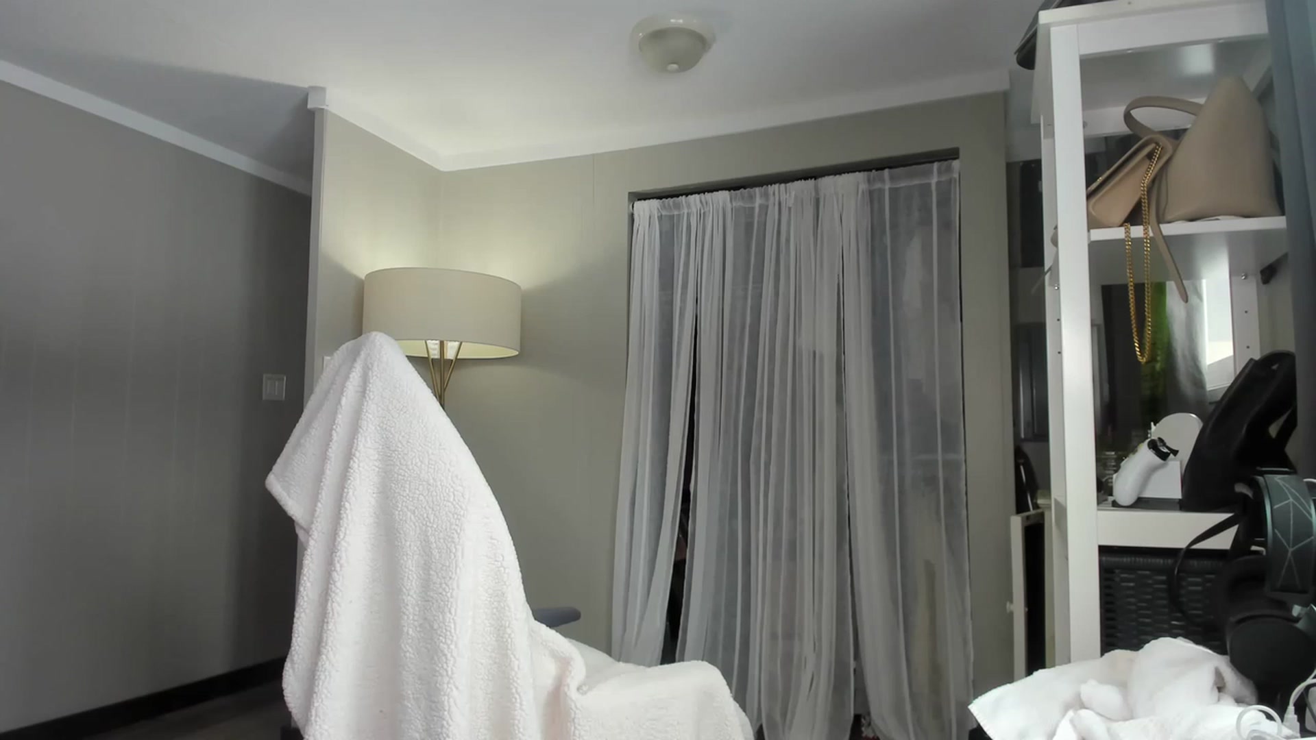 Gallery image thumbnail from Victoria_'s myfreecams stream on, 03/05/2023, 20:46 image 11 of 20