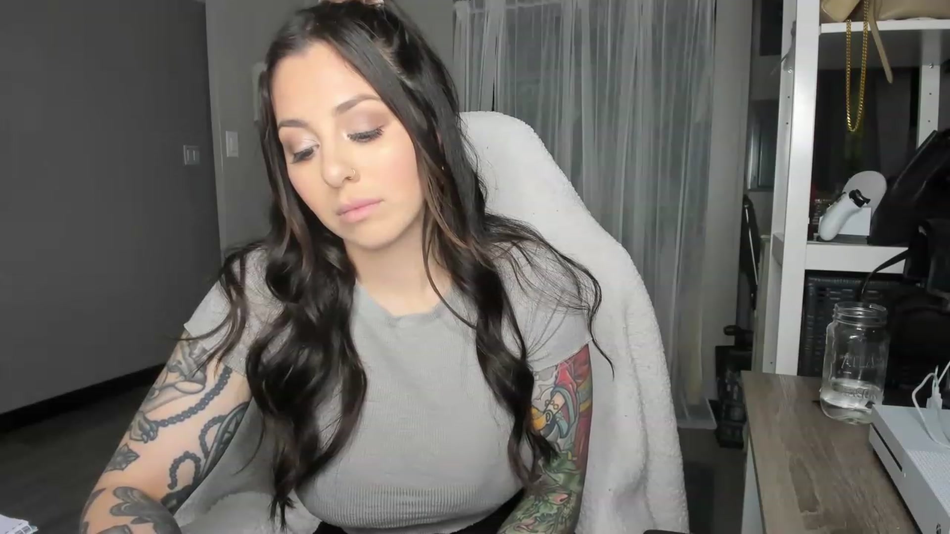 Gallery image thumbnail from Victoria_'s myfreecams stream on, 03/11/2023, 02:57 image 19 of 20