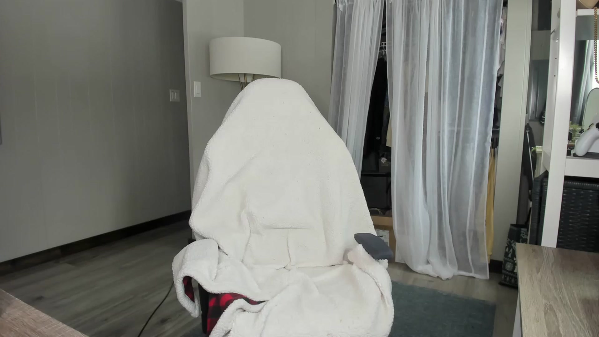 Gallery image thumbnail from Victoria_'s myfreecams stream on, 03/15/2023, 01:32 image 9 of 20