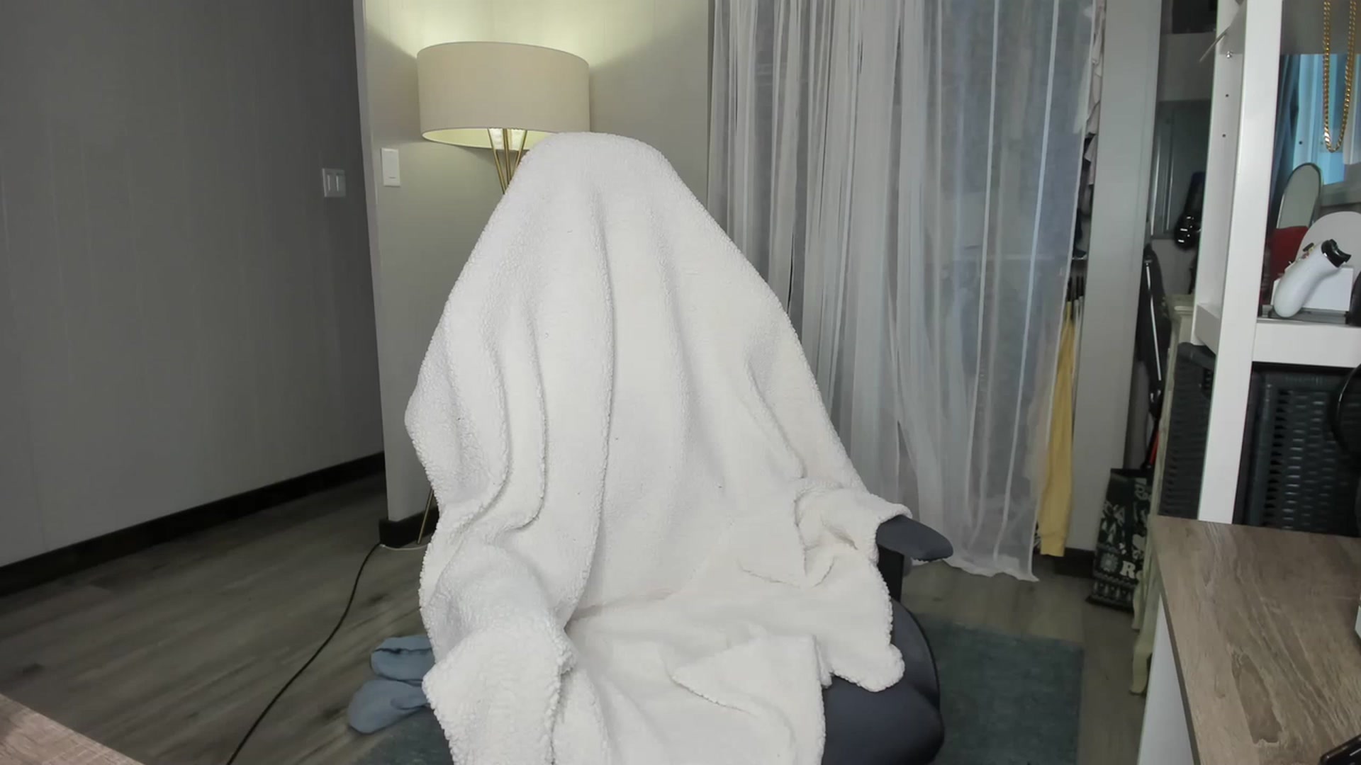 Gallery image thumbnail from Victoria_'s myfreecams stream on, 03/16/2023, 02:40 image 10 of 20
