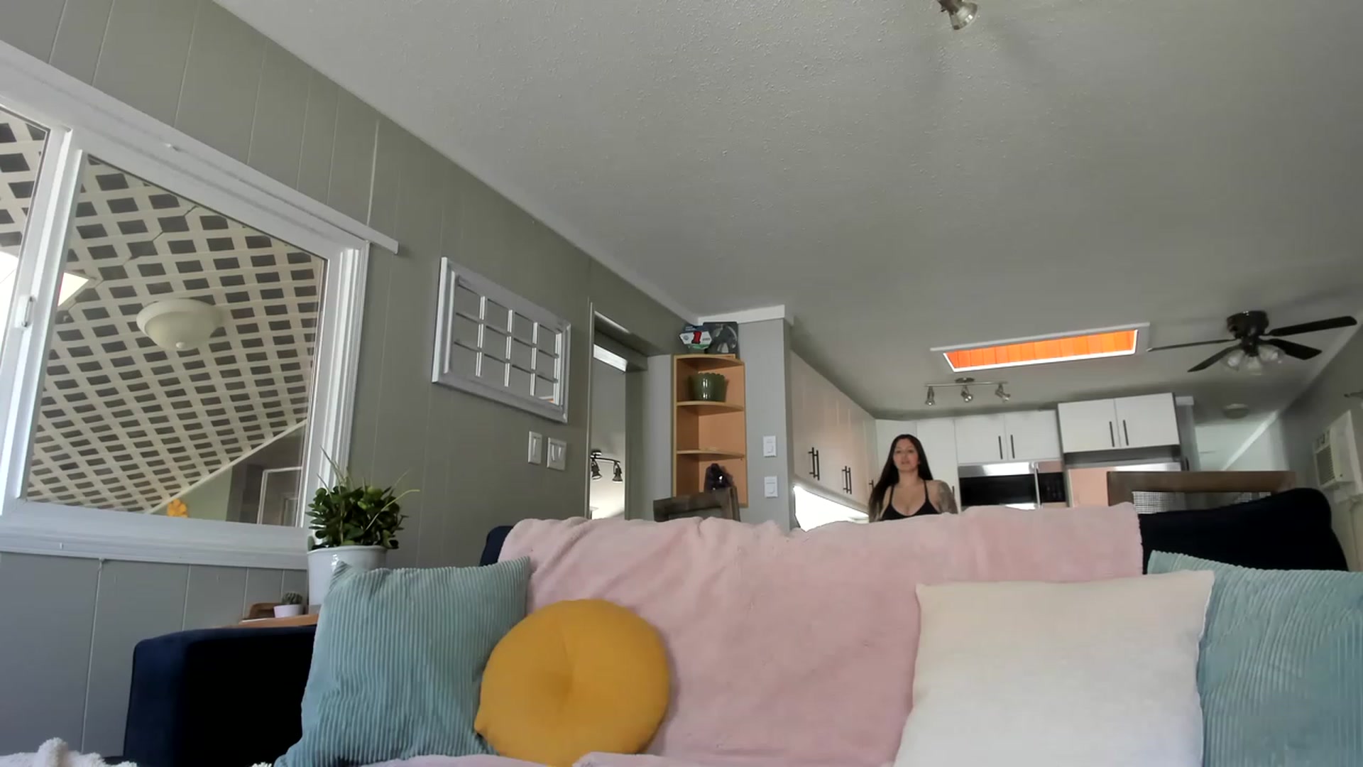Gallery image thumbnail from Victoria_'s myfreecams stream on, 03/17/2023, 18:44 image 17 of 20