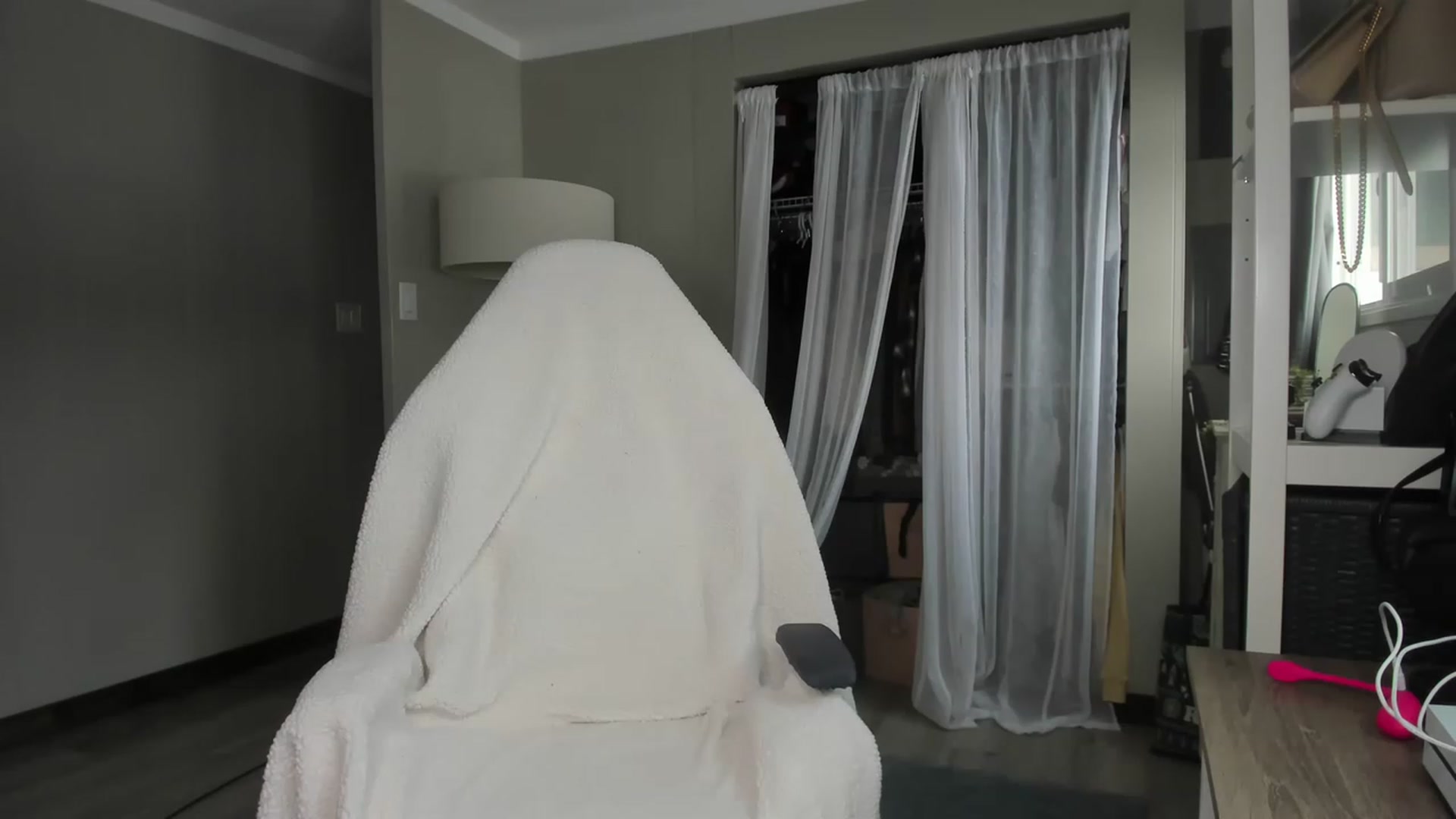 Gallery image thumbnail from Victoria_'s myfreecams stream on, 03/17/2023, 23:52 image 20 of 20