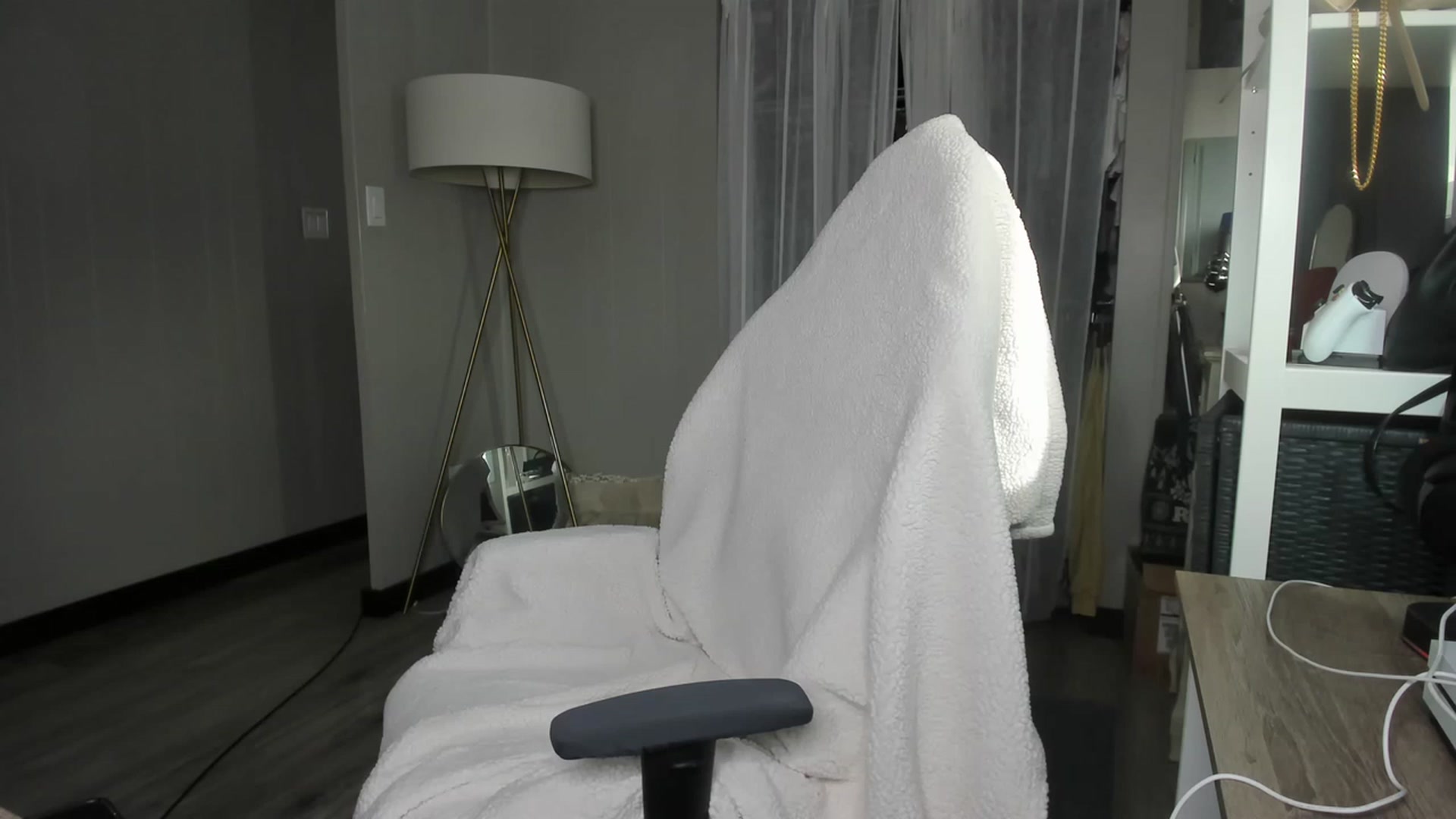Gallery image thumbnail from Victoria_'s myfreecams stream on, 03/19/2023, 17:57 image 1 of 20