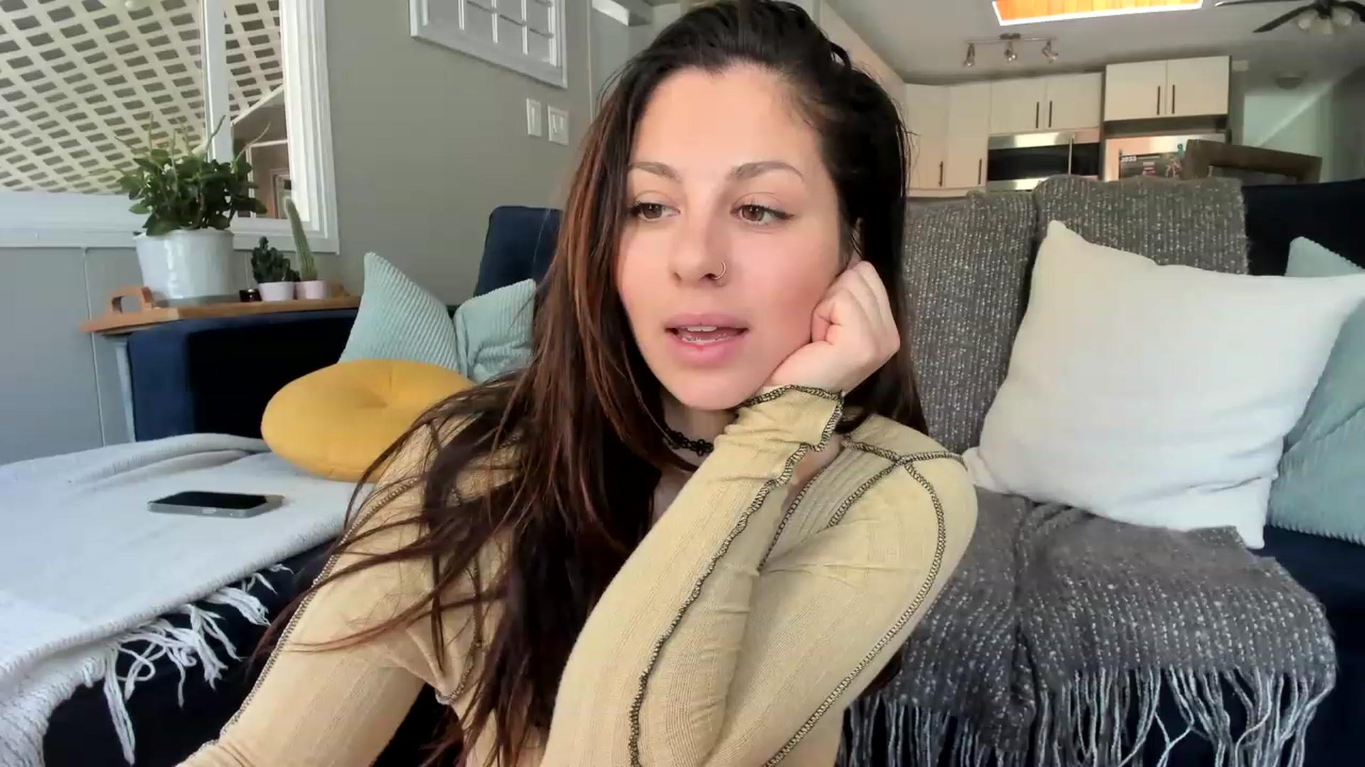 Gallery image thumbnail from Victoria_'s myfreecams stream on, 04/14/2023, 18:19 image 11 of 20