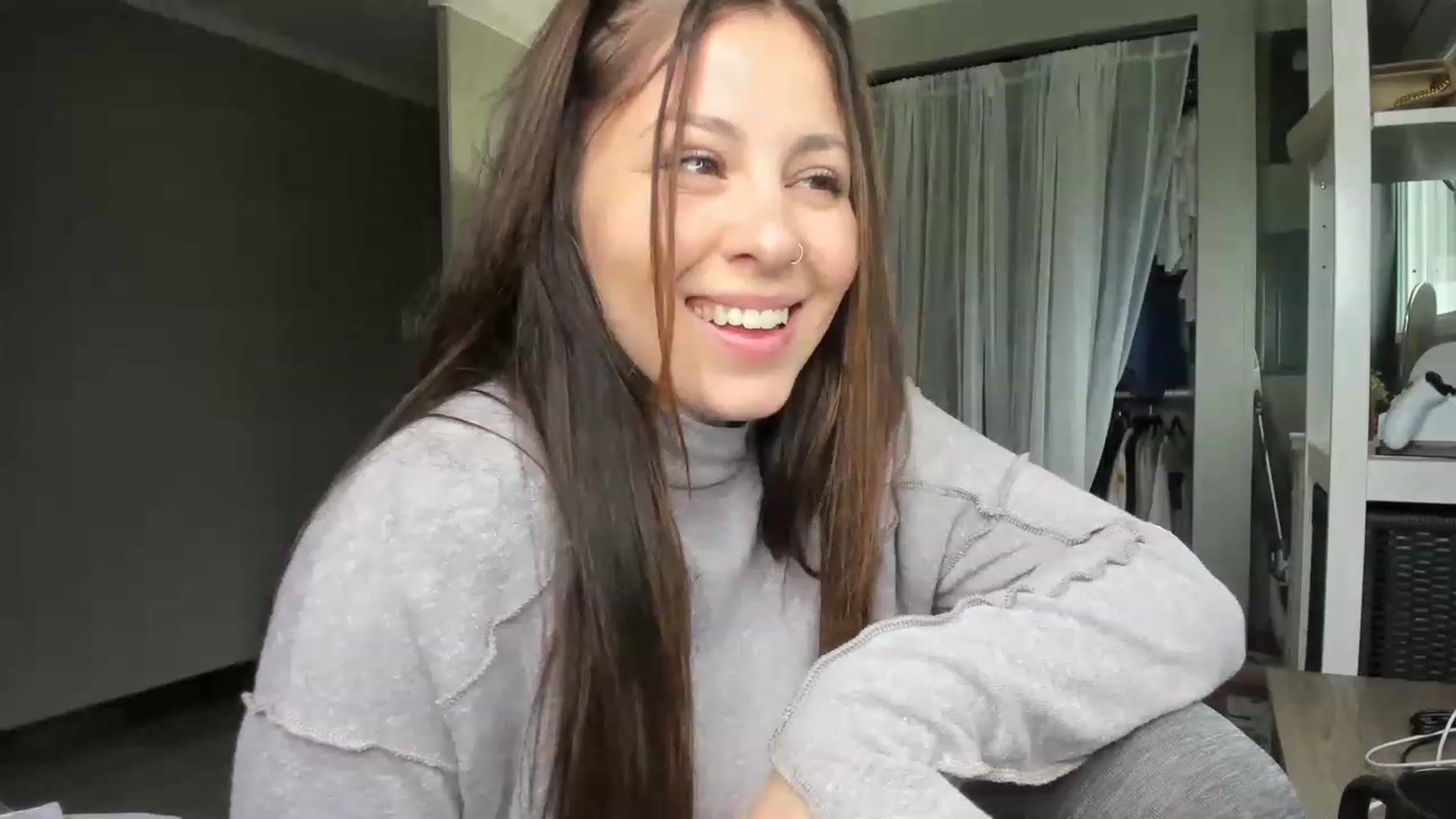 Gallery image thumbnail from Victoria_'s myfreecams stream on, 04/23/2023, 03:39 image 6 of 20