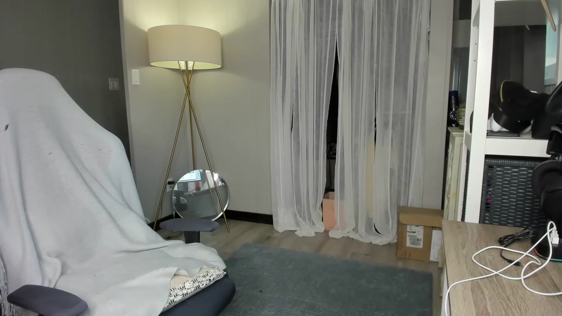 Gallery image thumbnail from Victoria_'s myfreecams stream on, 05/11/2023, 01:55 image 6 of 20