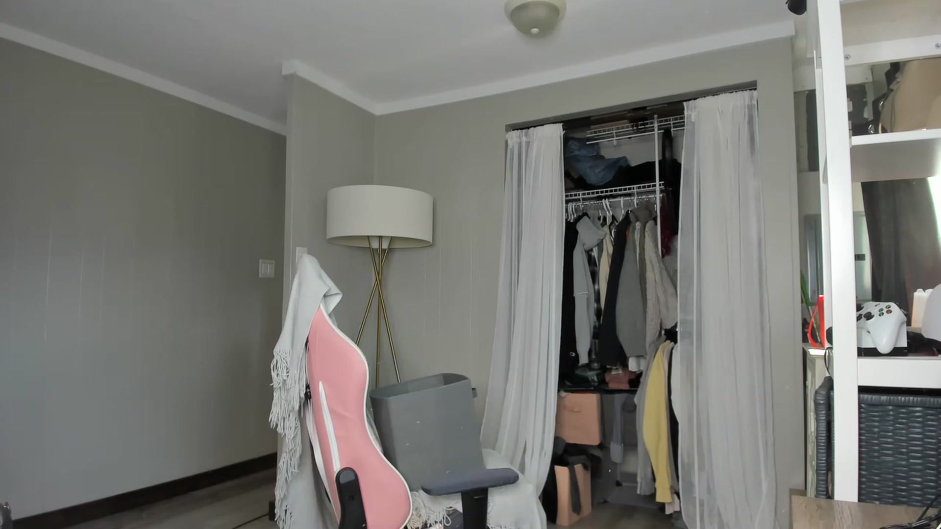 Gallery image thumbnail from Victoria_'s myfreecams stream on, 05/19/2023, 17:16 image 19 of 20