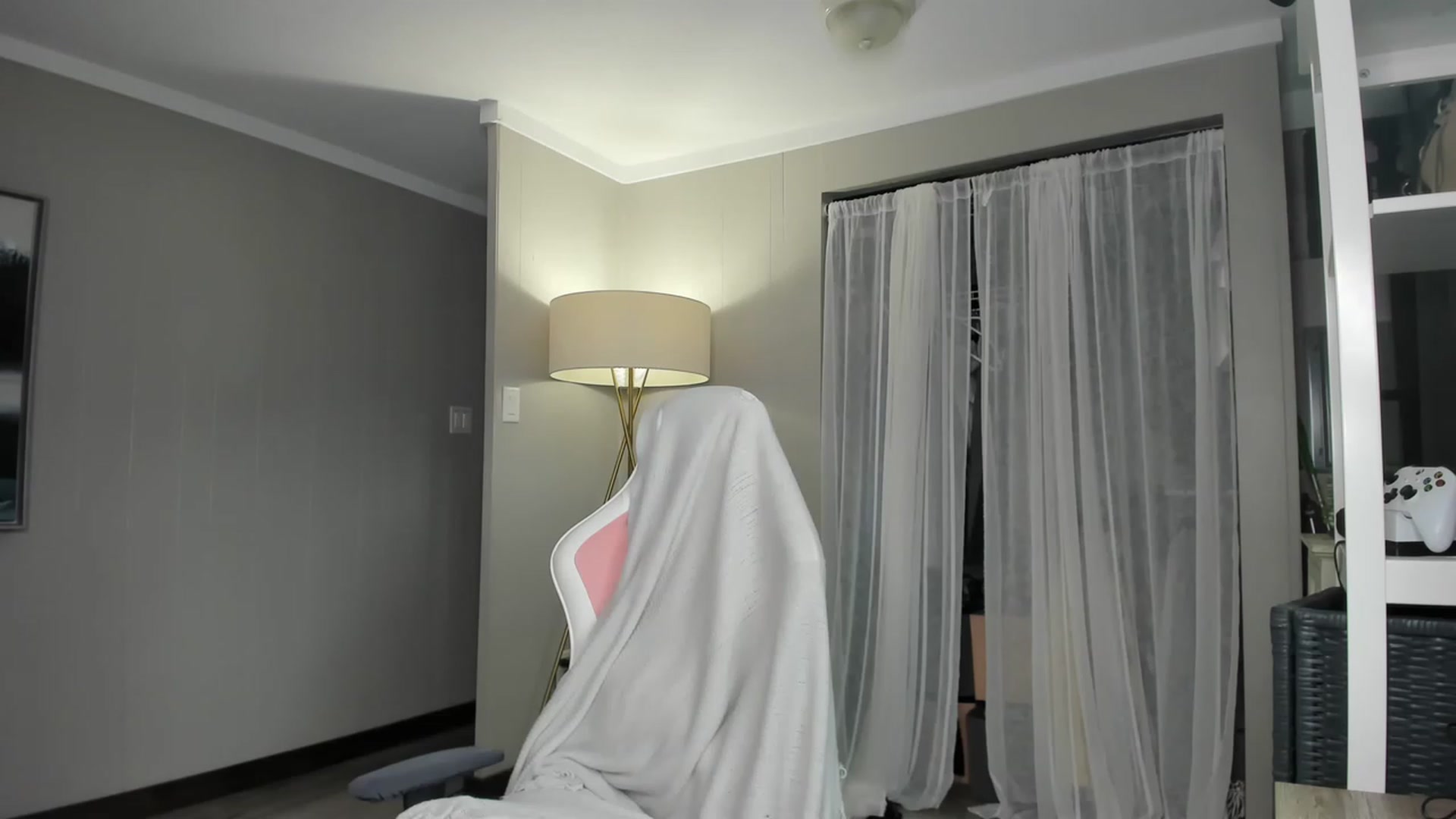 Gallery image thumbnail from Victoria_'s myfreecams stream on, 05/24/2023, 03:03 image 3 of 20