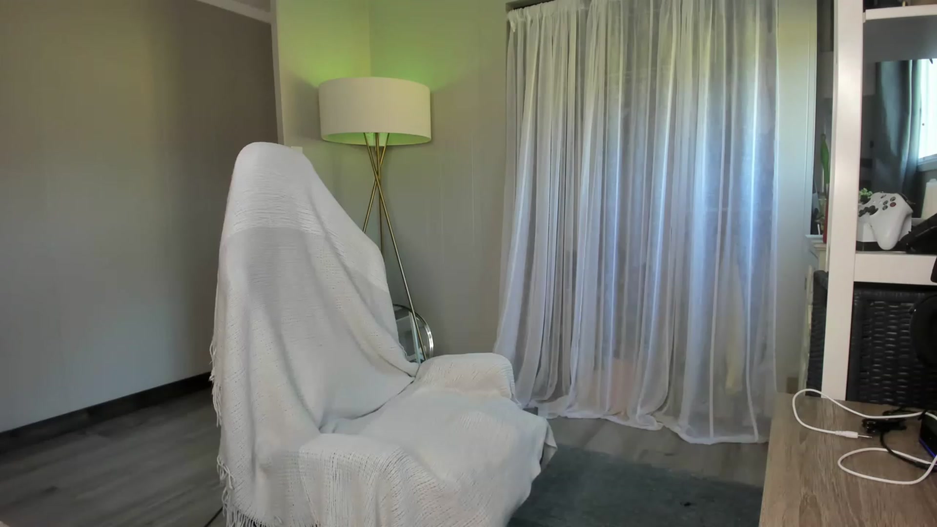 Gallery image thumbnail from Victoria_'s myfreecams stream on, 06/06/2023, 02:22 image 4 of 20