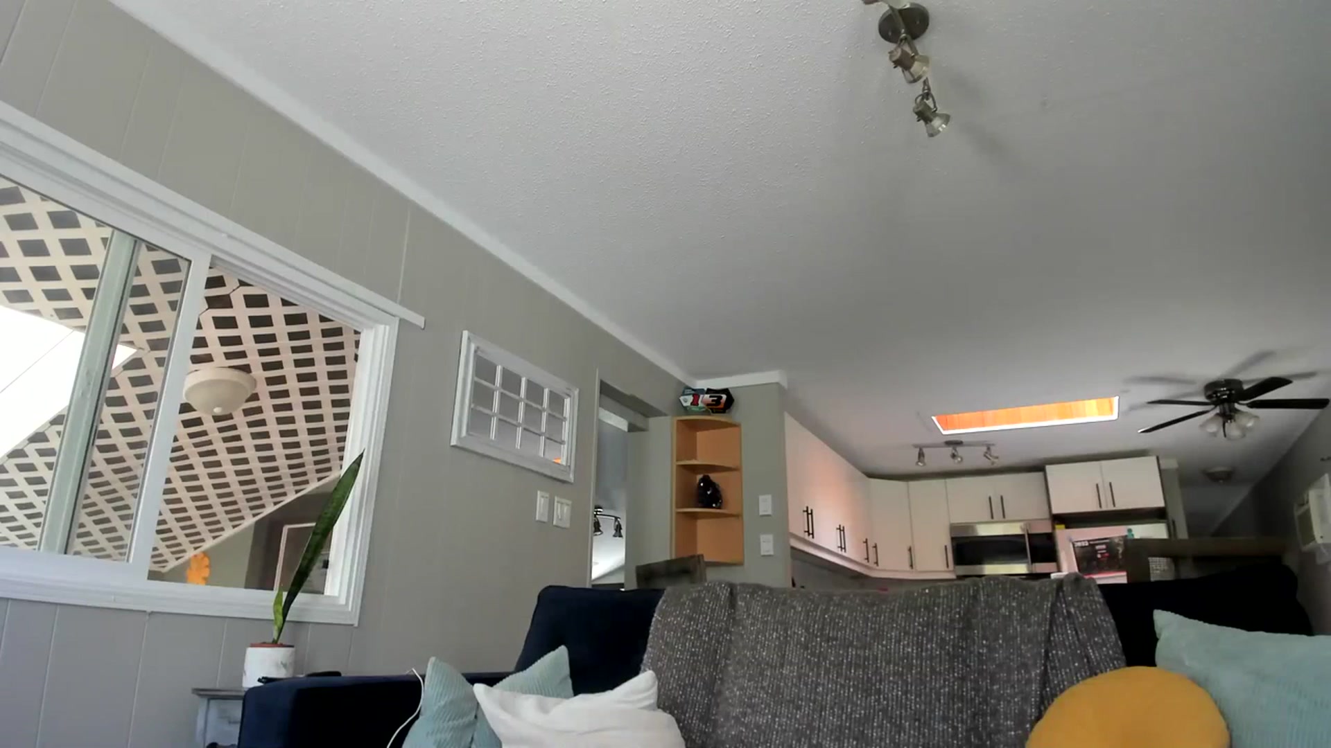 Gallery image thumbnail from Victoria_'s myfreecams stream on, 06/25/2023, 18:01 image 10 of 20