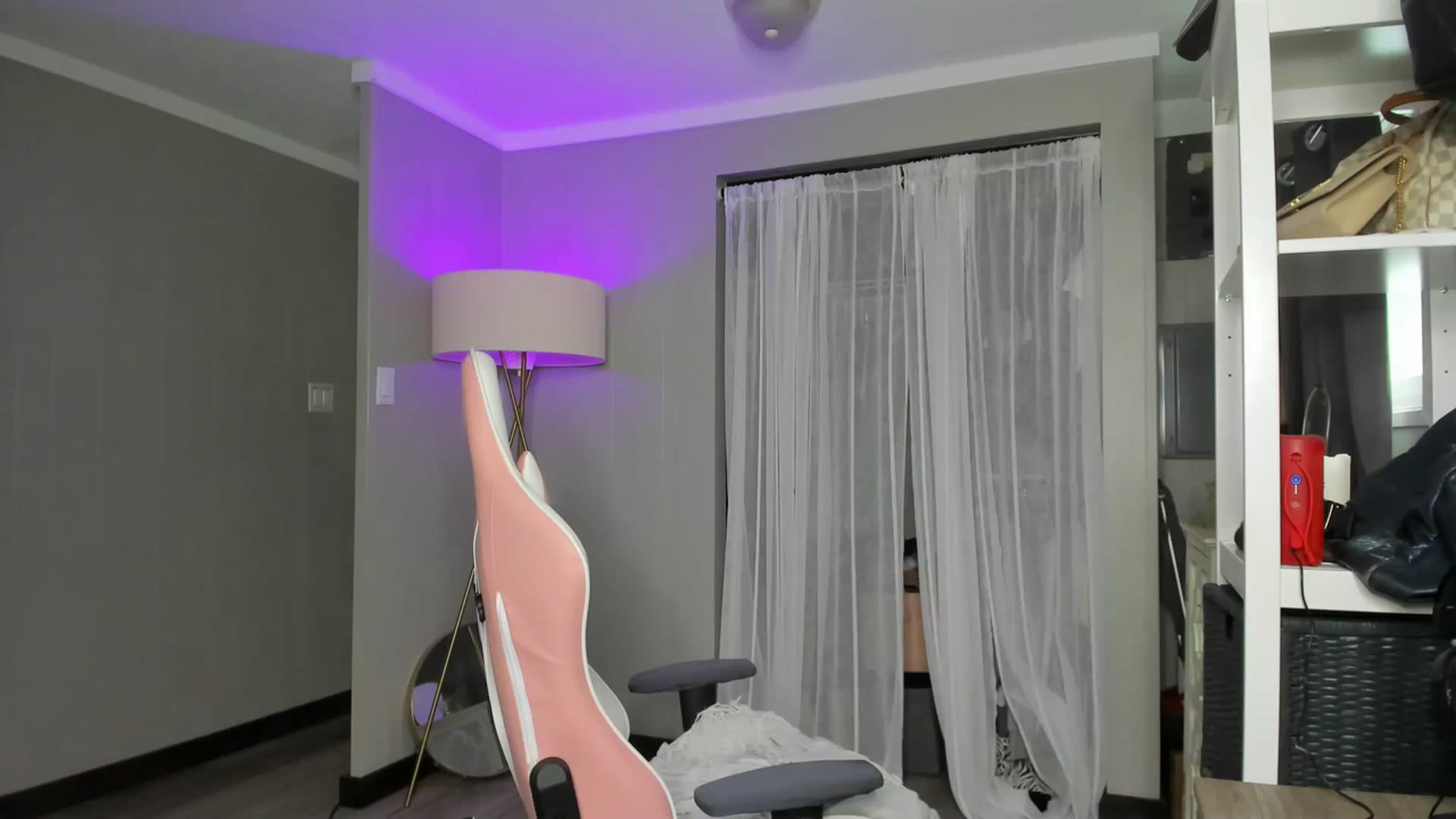 Gallery image thumbnail from Victoria_'s myfreecams stream on, 07/13/2023, 01:14 image 1 of 20