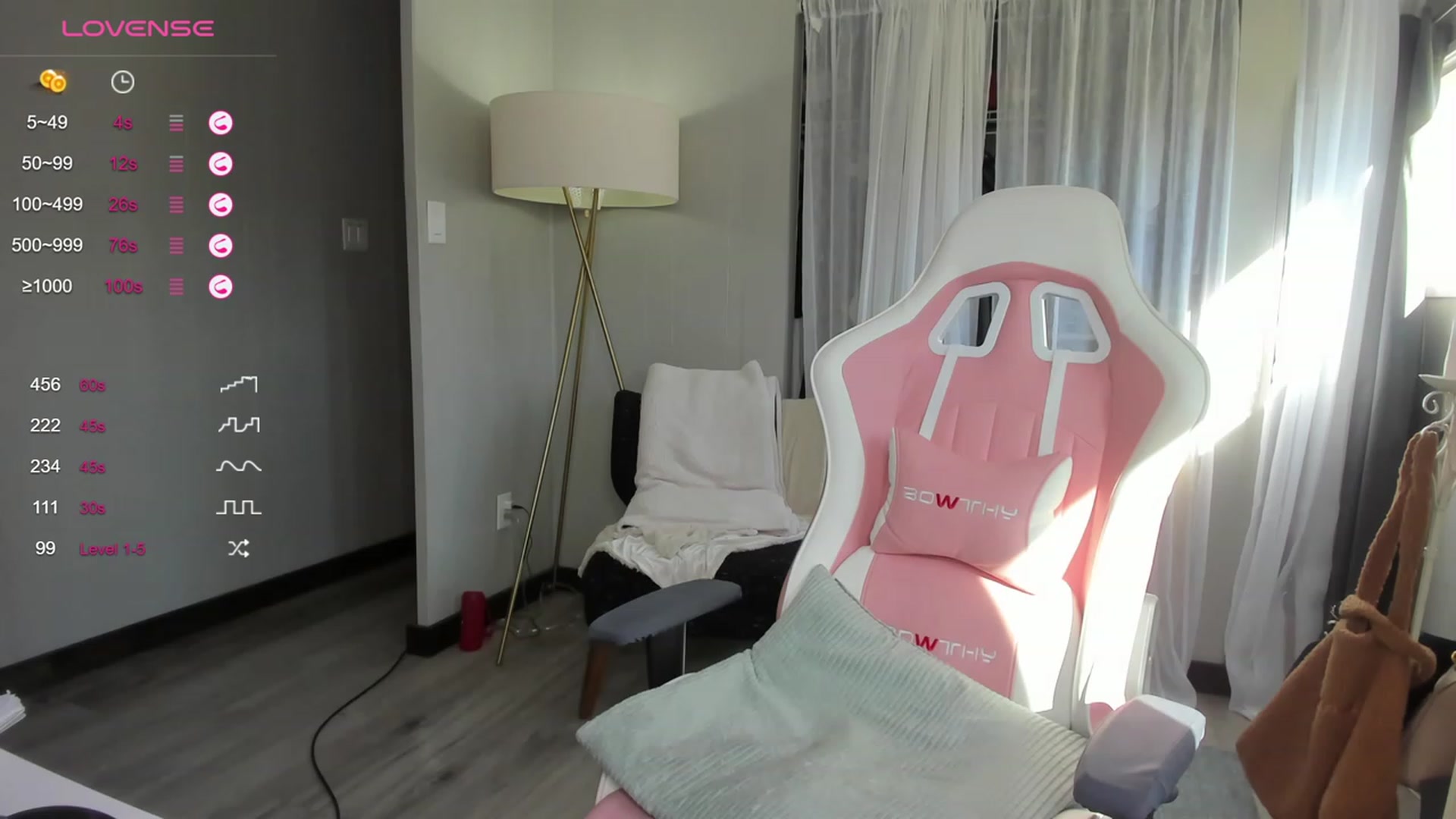 Gallery image thumbnail from Victoria_'s myfreecams stream on, 10/12/2023, 19:25 image 3 of 20