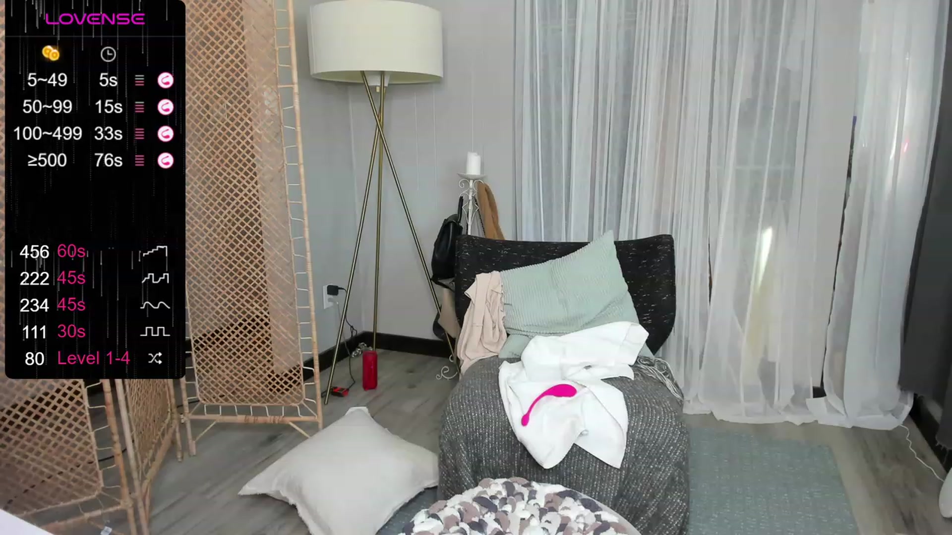 Gallery image thumbnail from Victoria_'s myfreecams stream on, 01/13/2024, 20:30 image 18 of 20