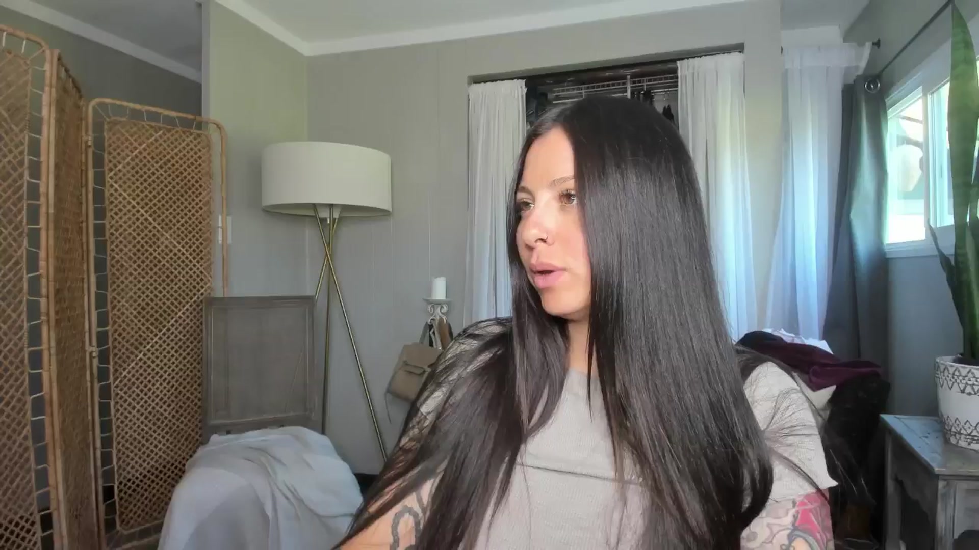Gallery image thumbnail from Victoria_'s myfreecams stream on, 07/06/2024, 01:39 image 1 of 20