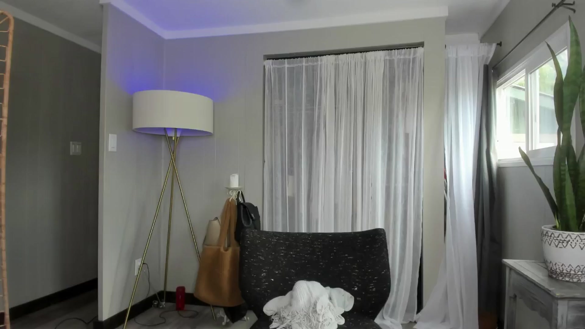 Gallery image thumbnail from Victoria_'s myfreecams stream on, 08/03/2024, 01:02 image 19 of 20