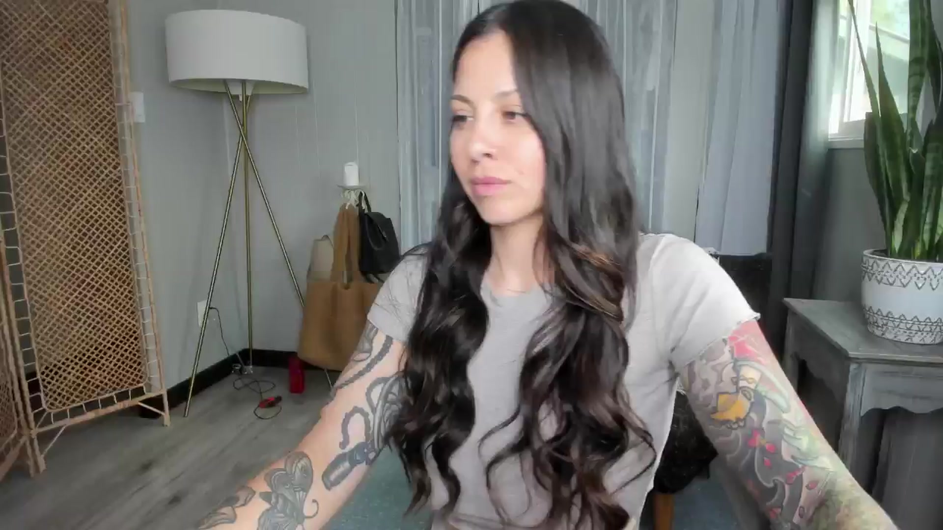 Gallery image thumbnail from Victoria_'s myfreecams stream on, 08/10/2024, 01:37 image 1 of 20