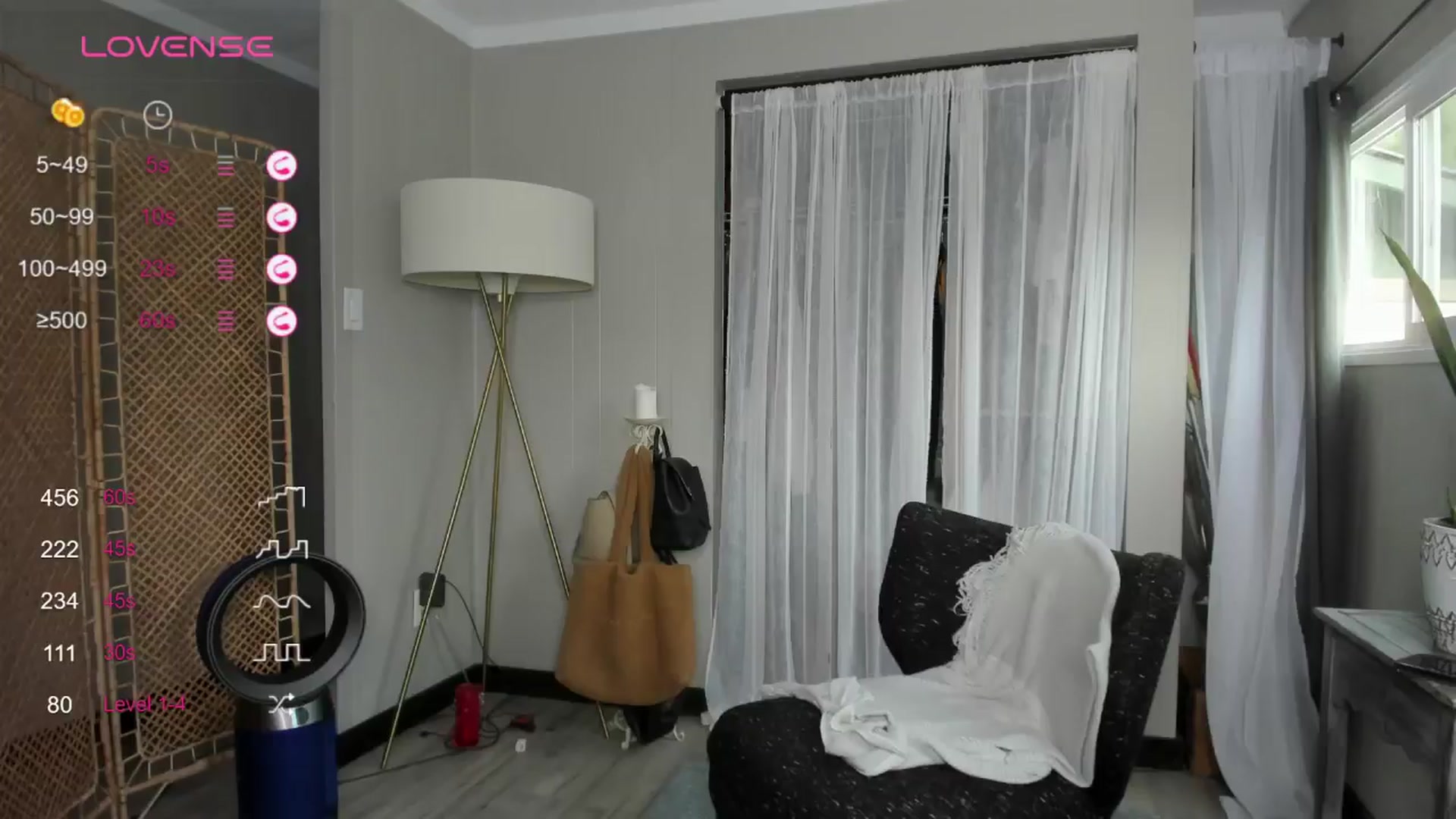 Gallery image thumbnail from Victoria_'s myfreecams stream on, 08/13/2024, 24:40 image 12 of 20