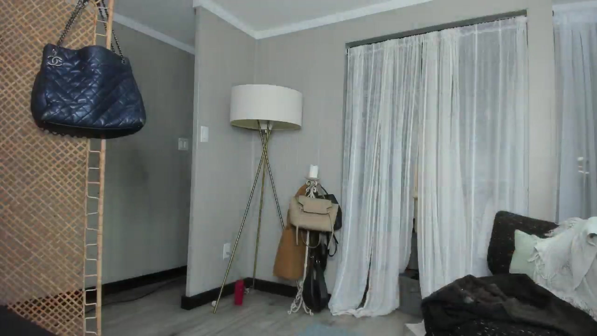 Gallery image thumbnail from Victoria_'s myfreecams stream on, 10/19/2024, 20:54 image 5 of 20
