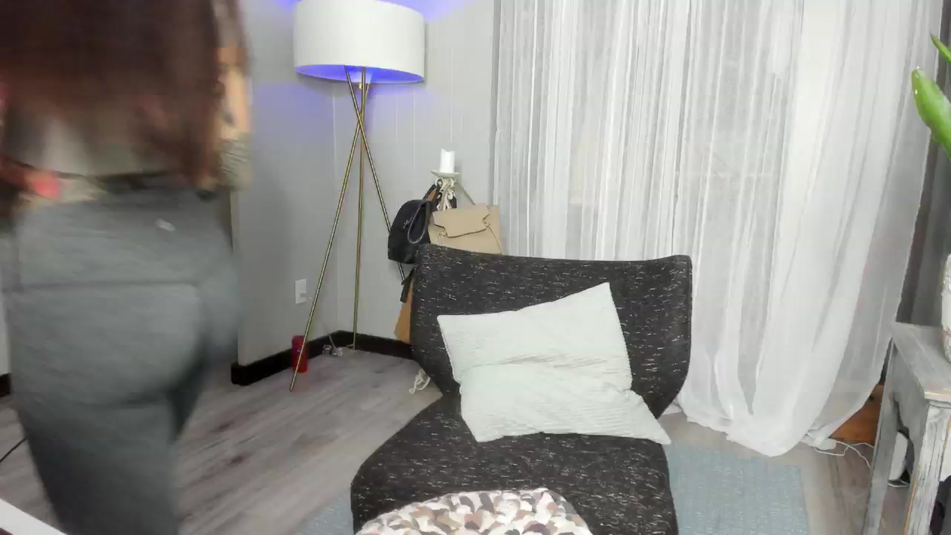 Gallery image thumbnail from Victoria_'s myfreecams stream on, 11/23/2024, 24:02 image 10 of 20