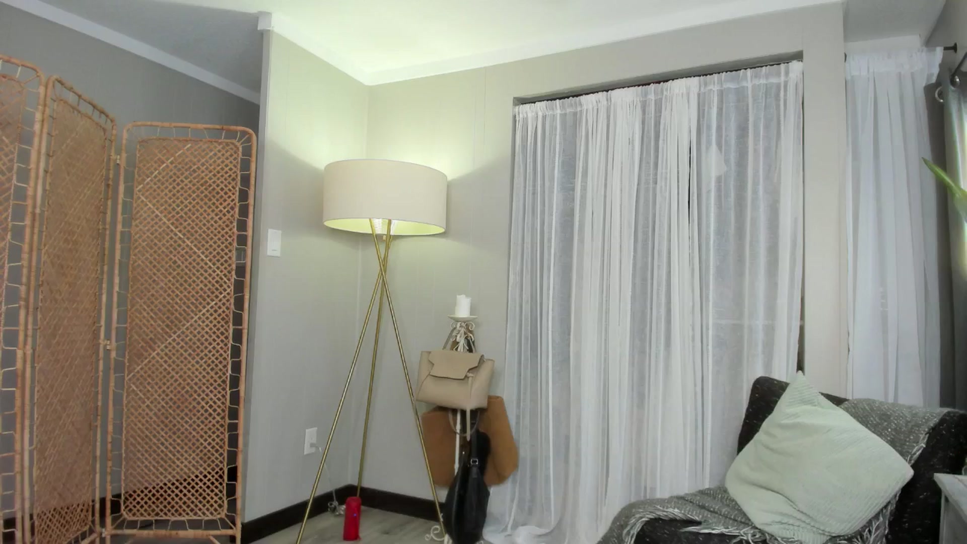 Gallery image thumbnail from Victoria_'s myfreecams stream on, 12/22/2024, 20:32 image 1 of 20