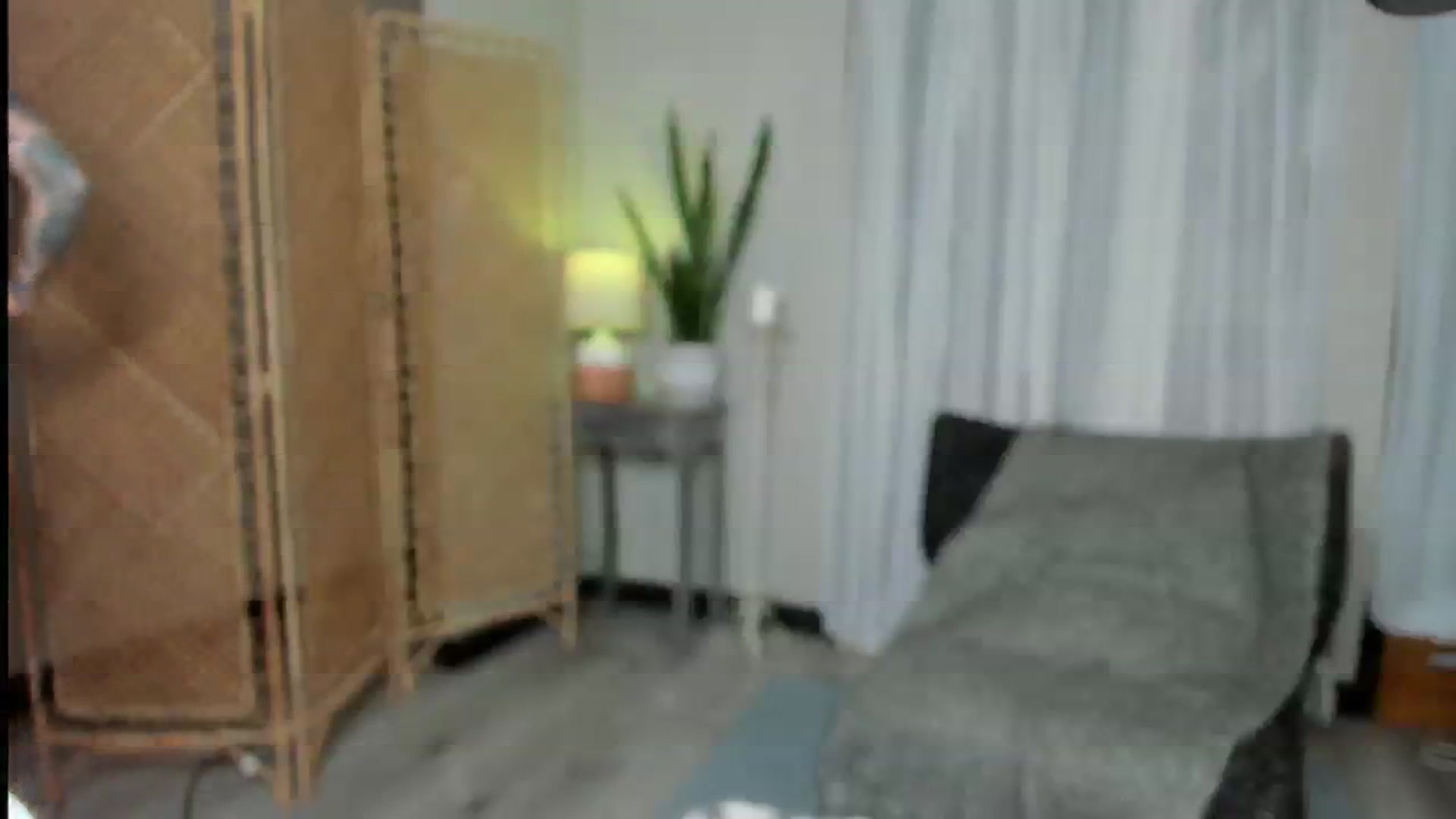 Gallery image thumbnail from Victoria_'s myfreecams stream on, 01/31/2025, 03:13 image 19 of 20