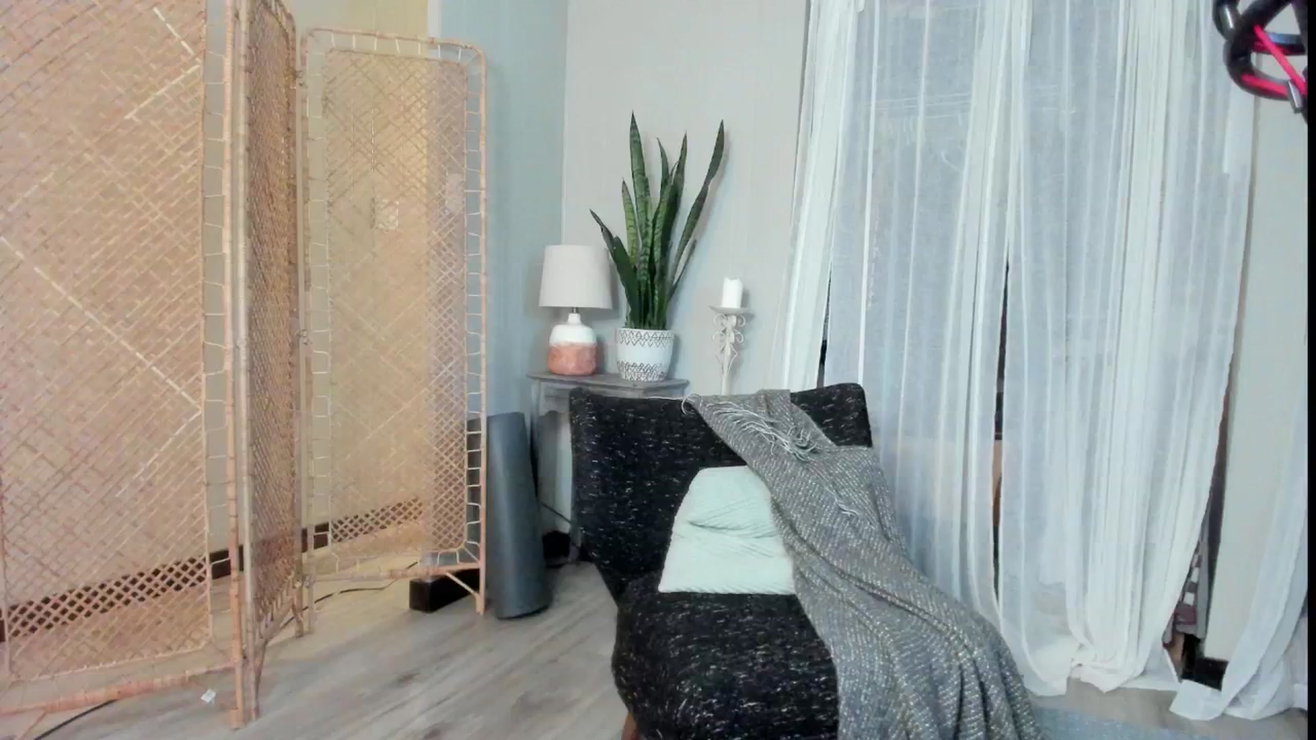 Gallery image thumbnail from Victoria_'s myfreecams stream on, 02/11/2025, 03:16 image 5 of 20