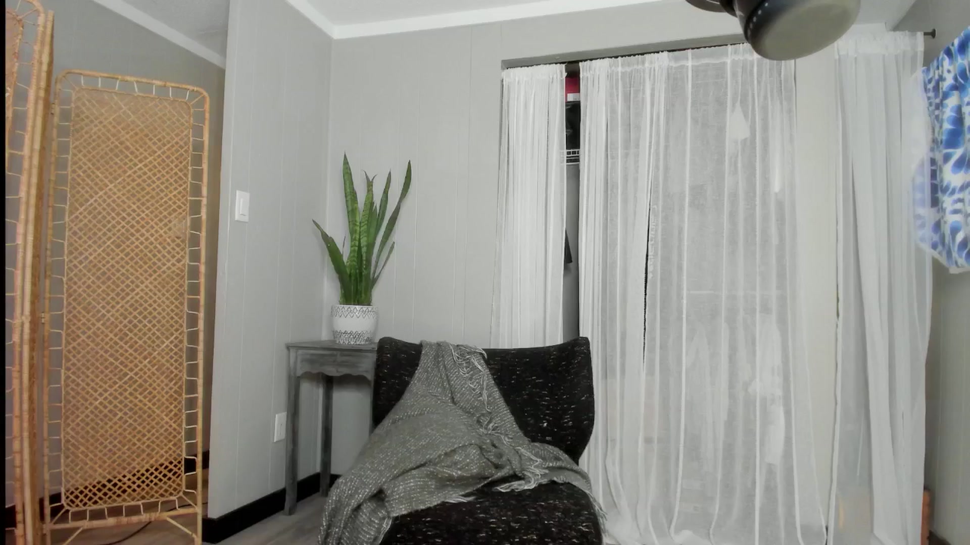 Gallery image thumbnail from Victoria_'s myfreecams stream on, 03/01/2025, 02:49 image 12 of 20
