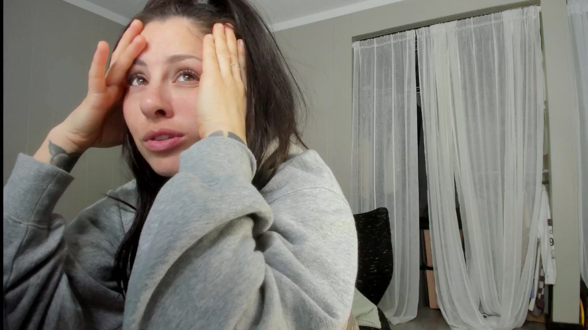 Gallery image thumbnail from Victoria_'s myfreecams stream on, 03/19/2025, 03:03 image 7 of 20