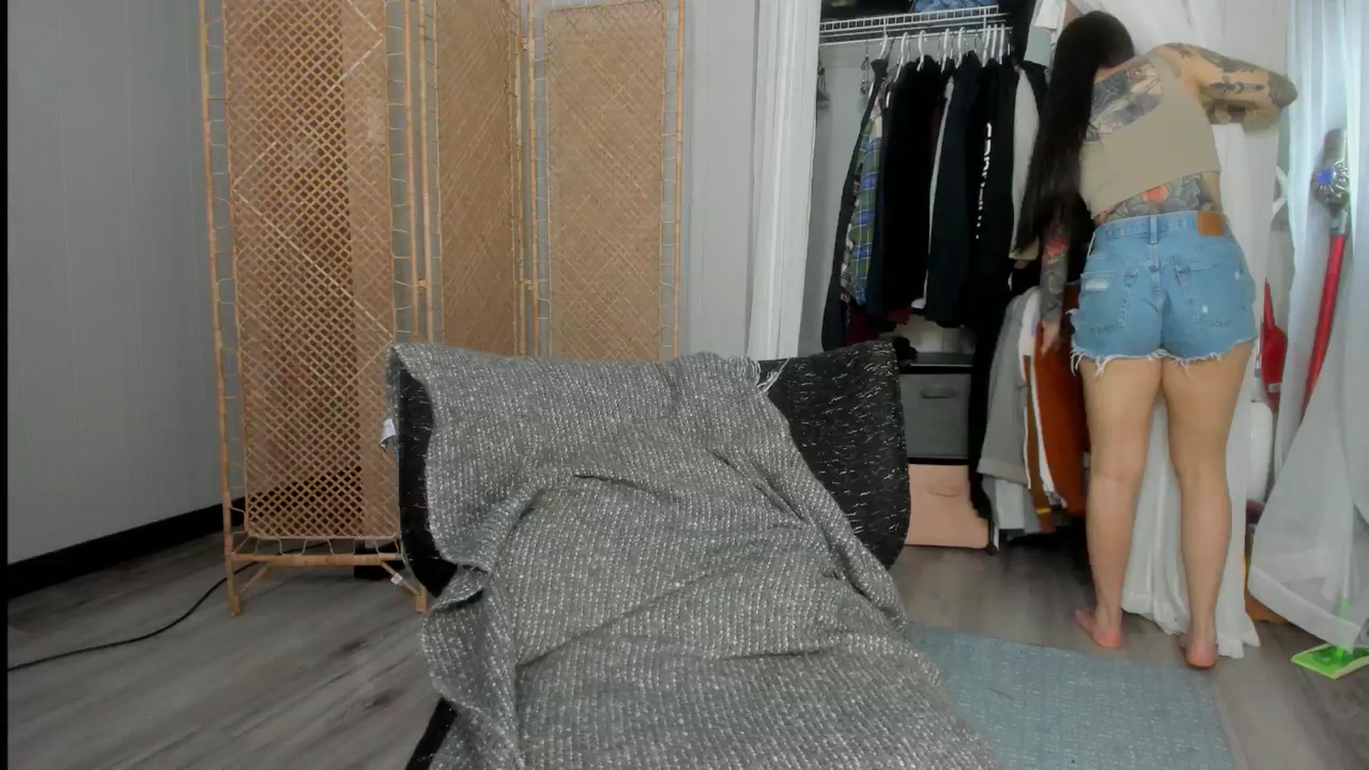 Gallery image thumbnail from Victoria_'s myfreecams stream on, 03/26/2025, 02:05 image 5 of 20