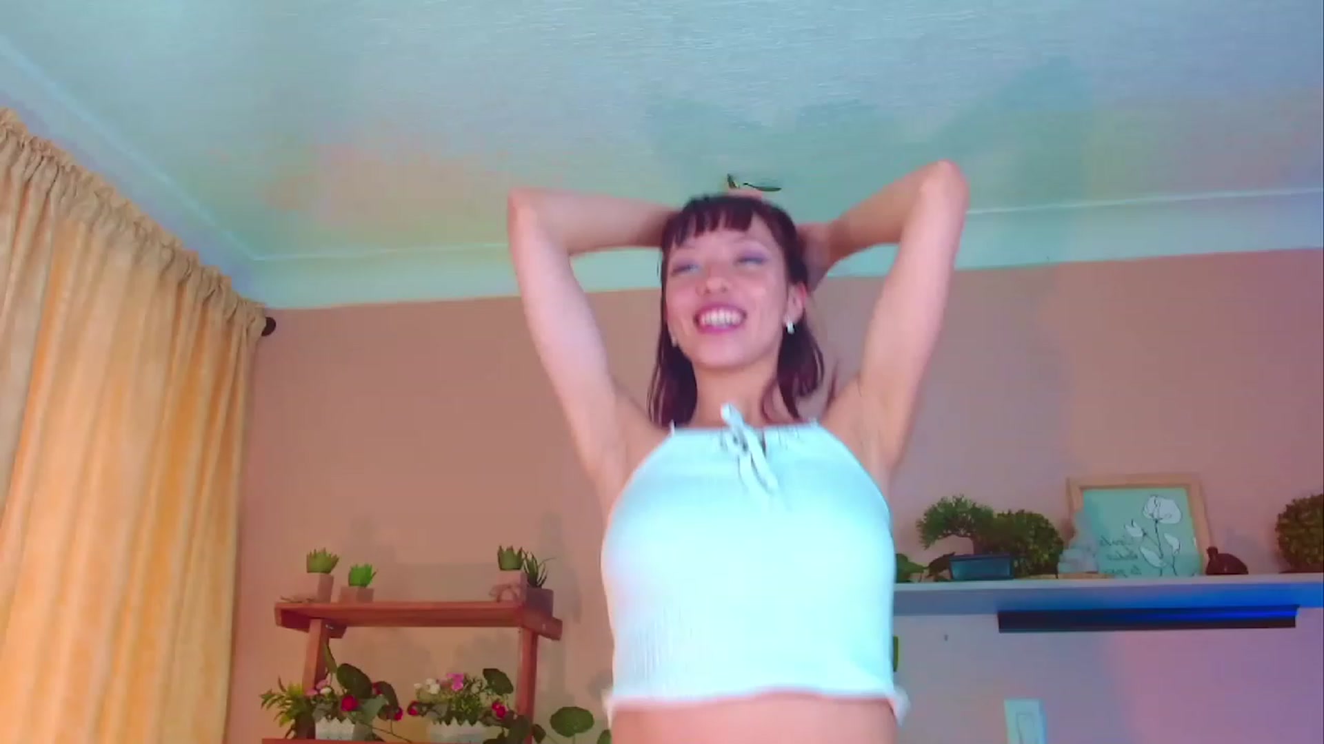 Gallery image thumbnail from Victoria_Coll's myfreecams stream on, 11/25/2022, 15:50 image 12 of 20