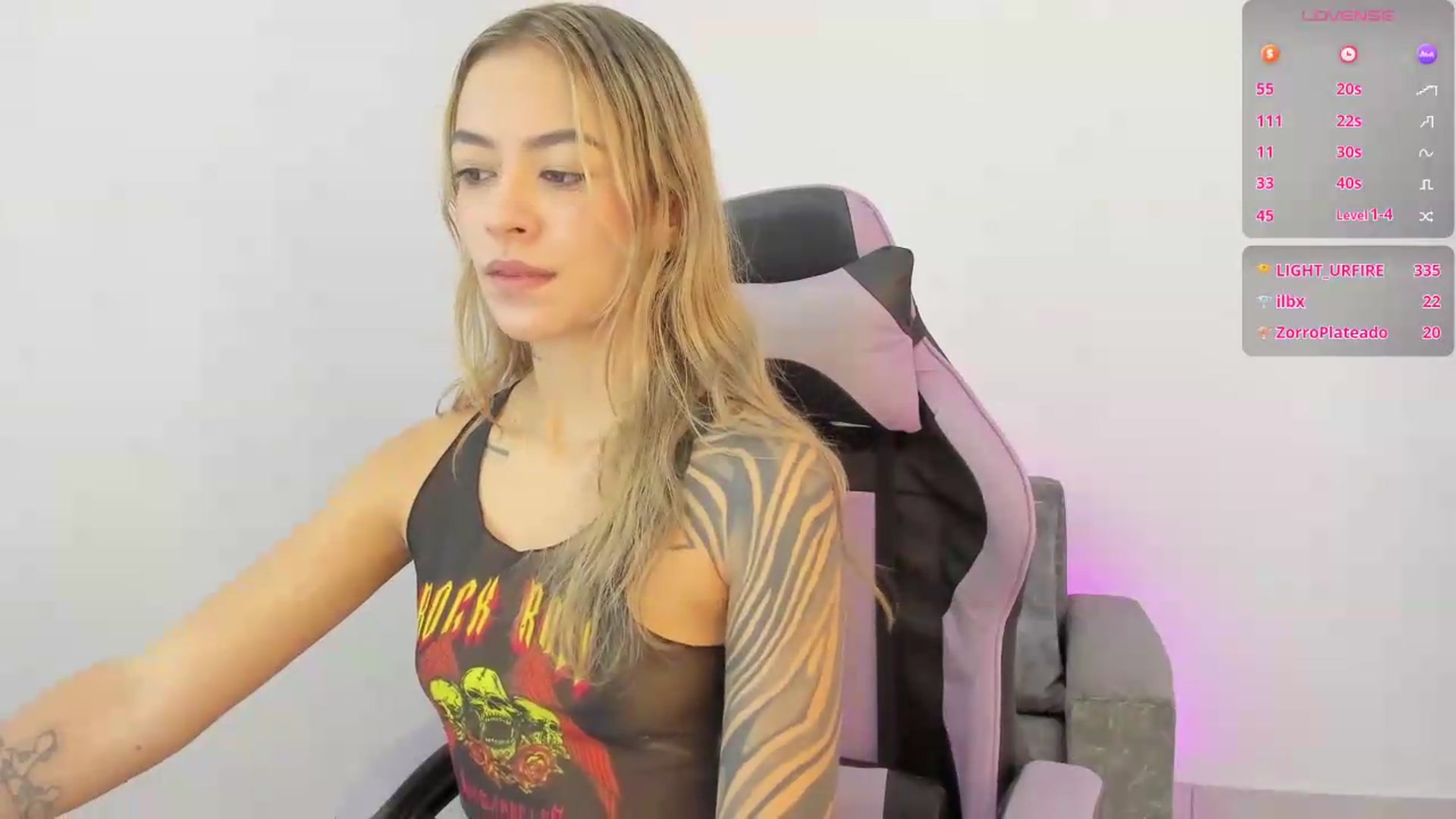 Gallery image thumbnail from Victoria_Gigs's myfreecams stream on, 05/11/2026, 17:07 image 16 of 20