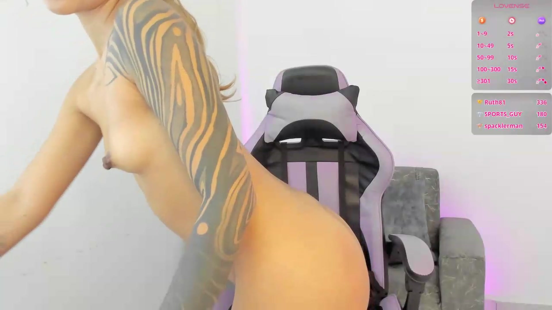 Gallery image thumbnail from Victoria_Gigs's myfreecams stream on, 05/26/2026, 18:40 image 14 of 20