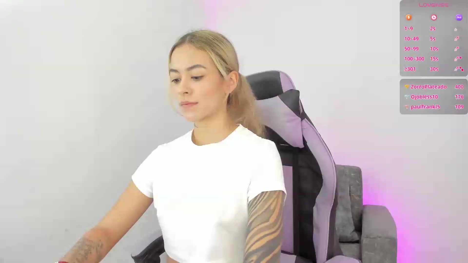 Gallery image thumbnail from Victoria_Gigs's myfreecams stream on, 05/31/2026, 20:47 image 20 of 20