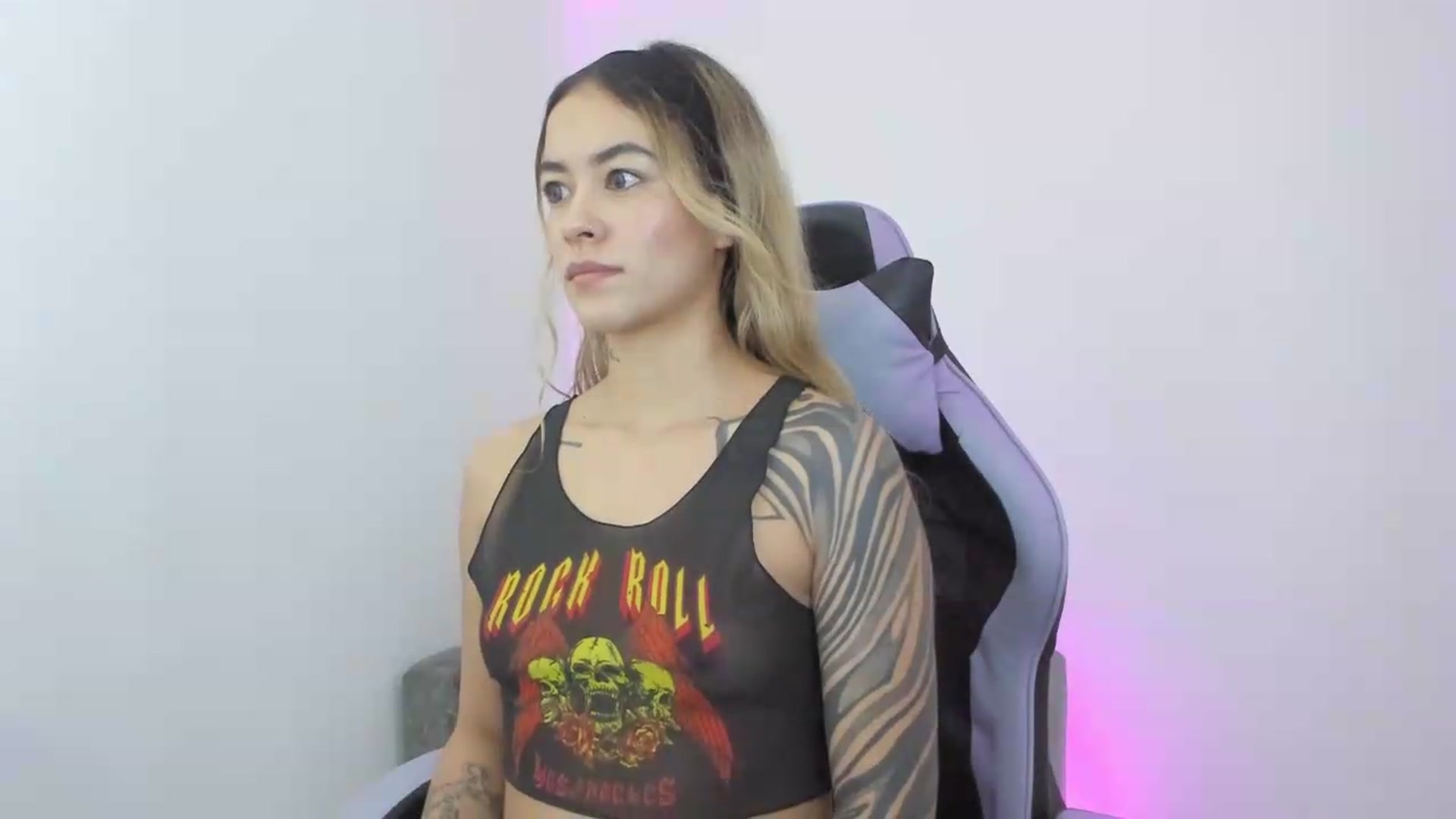 Gallery image thumbnail from Victoria_Gigs's myfreecams stream on, 09/22/2026, 18:44 image 12 of 20