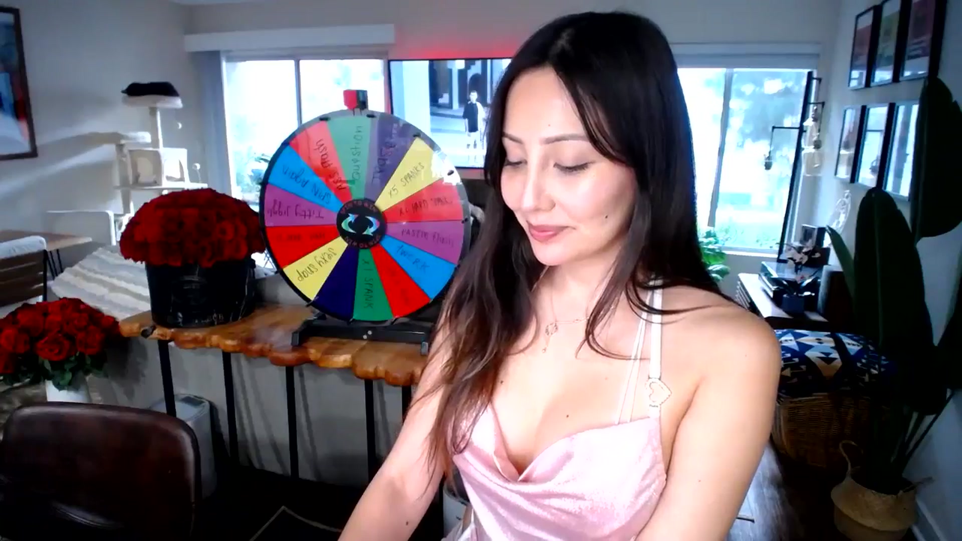 Gallery image thumbnail from VictoriaaJ's myfreecams stream on, 04/13/2025, 01:02 image 3 of 20