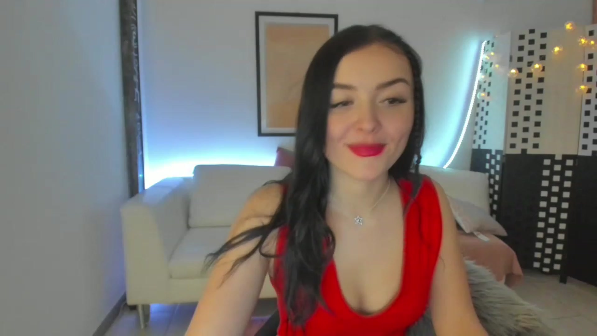 Gallery image thumbnail from Victoriaa_19's myfreecams stream on, 02/18/2023, 13:36 image 18 of 20