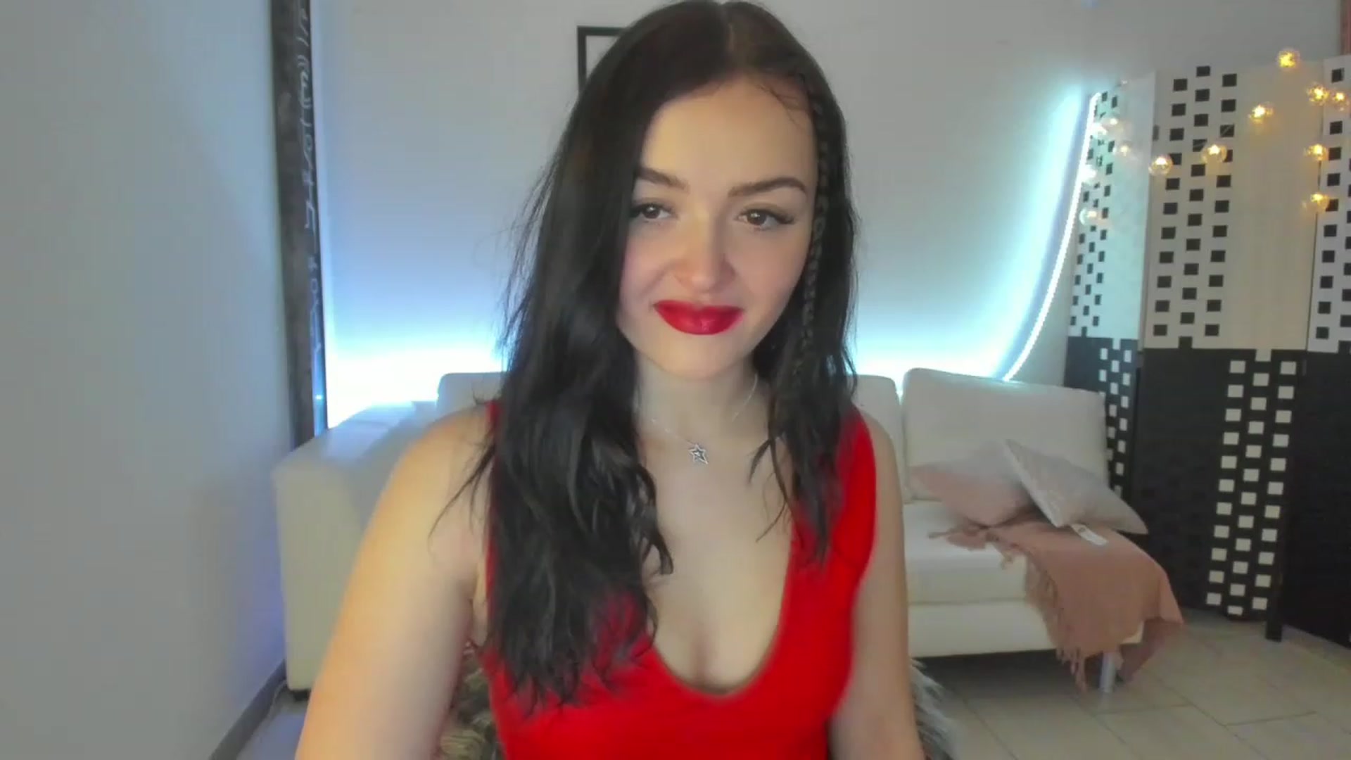 Gallery image thumbnail from Victoriaa_19's myfreecams stream on, 02/18/2023, 13:36 image 5 of 20