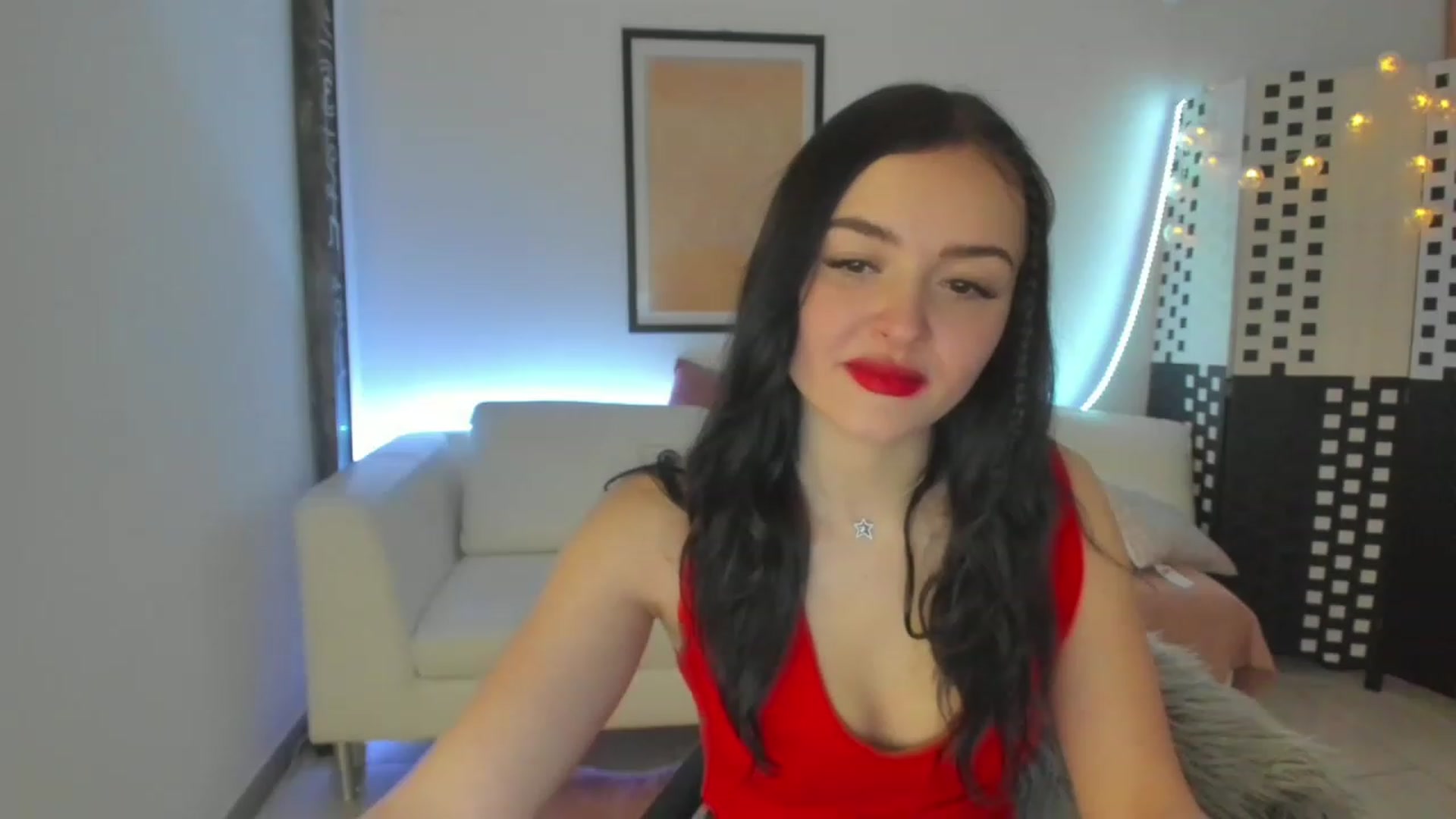 Gallery image thumbnail from Victoriaa_19's myfreecams stream on, 02/18/2023, 13:36 image 16 of 20