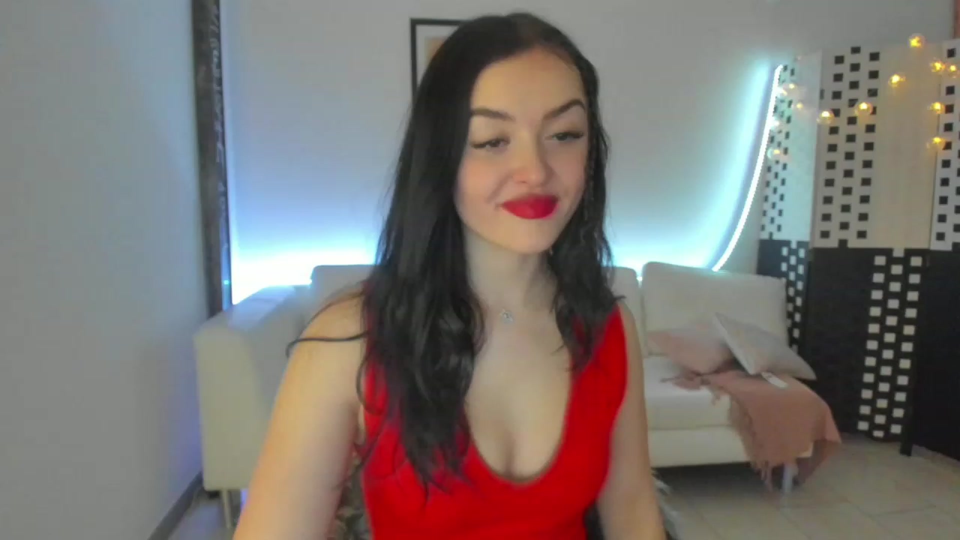 Gallery image thumbnail from Victoriaa_19's myfreecams stream on, 02/18/2023, 13:36 image 8 of 20