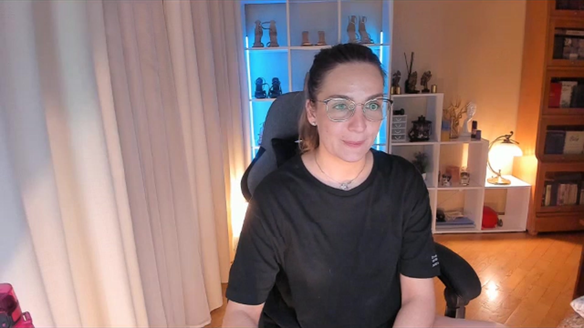 Gallery image thumbnail from Victoriia's myfreecams stream on, 01/24/2024, 16:15 image 8 of 20