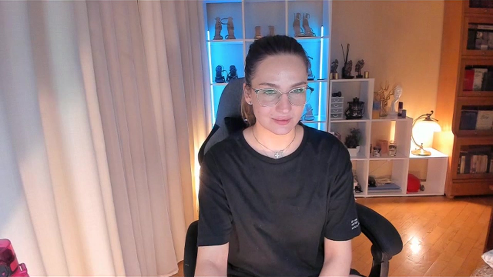 Gallery image thumbnail from Victoriia's myfreecams stream on, 01/24/2024, 16:15 image 5 of 20