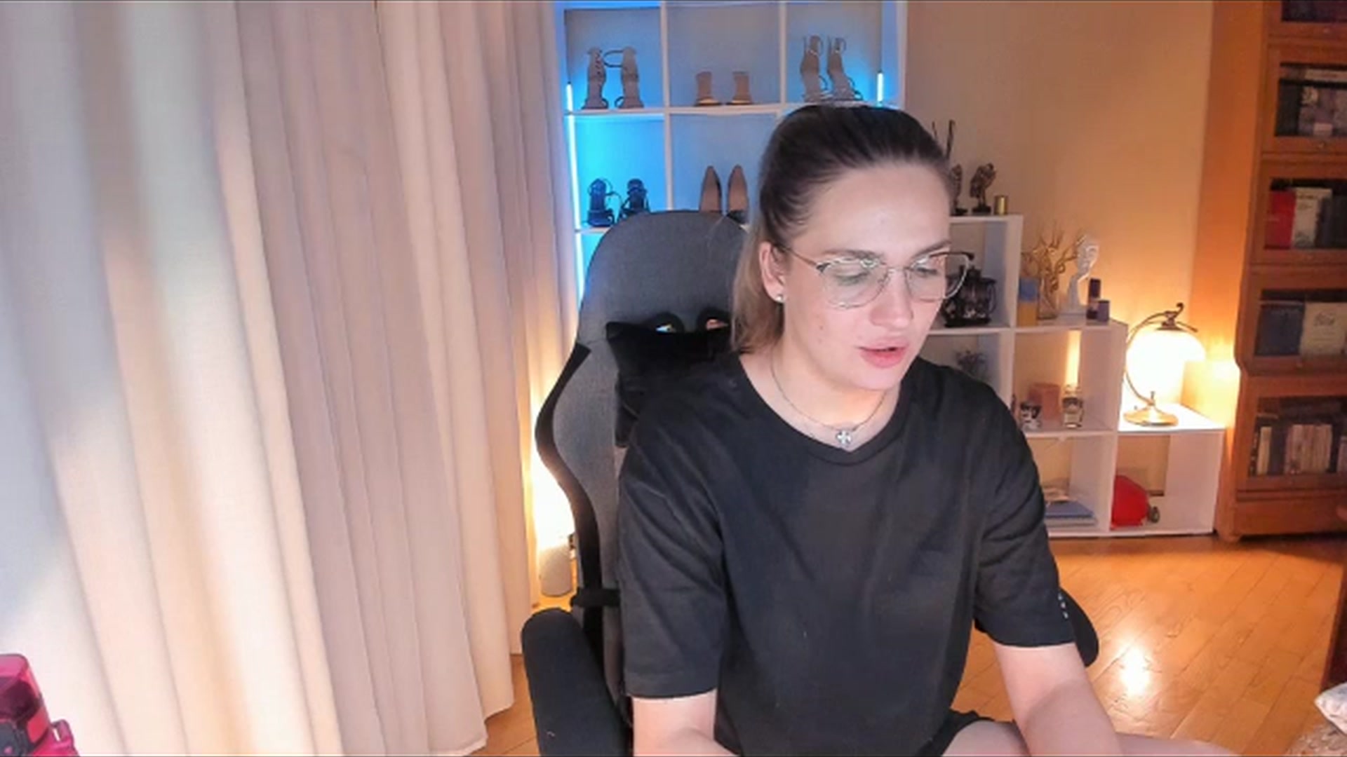 Gallery image thumbnail from Victoriia's myfreecams stream on, 01/24/2024, 16:15 image 9 of 20