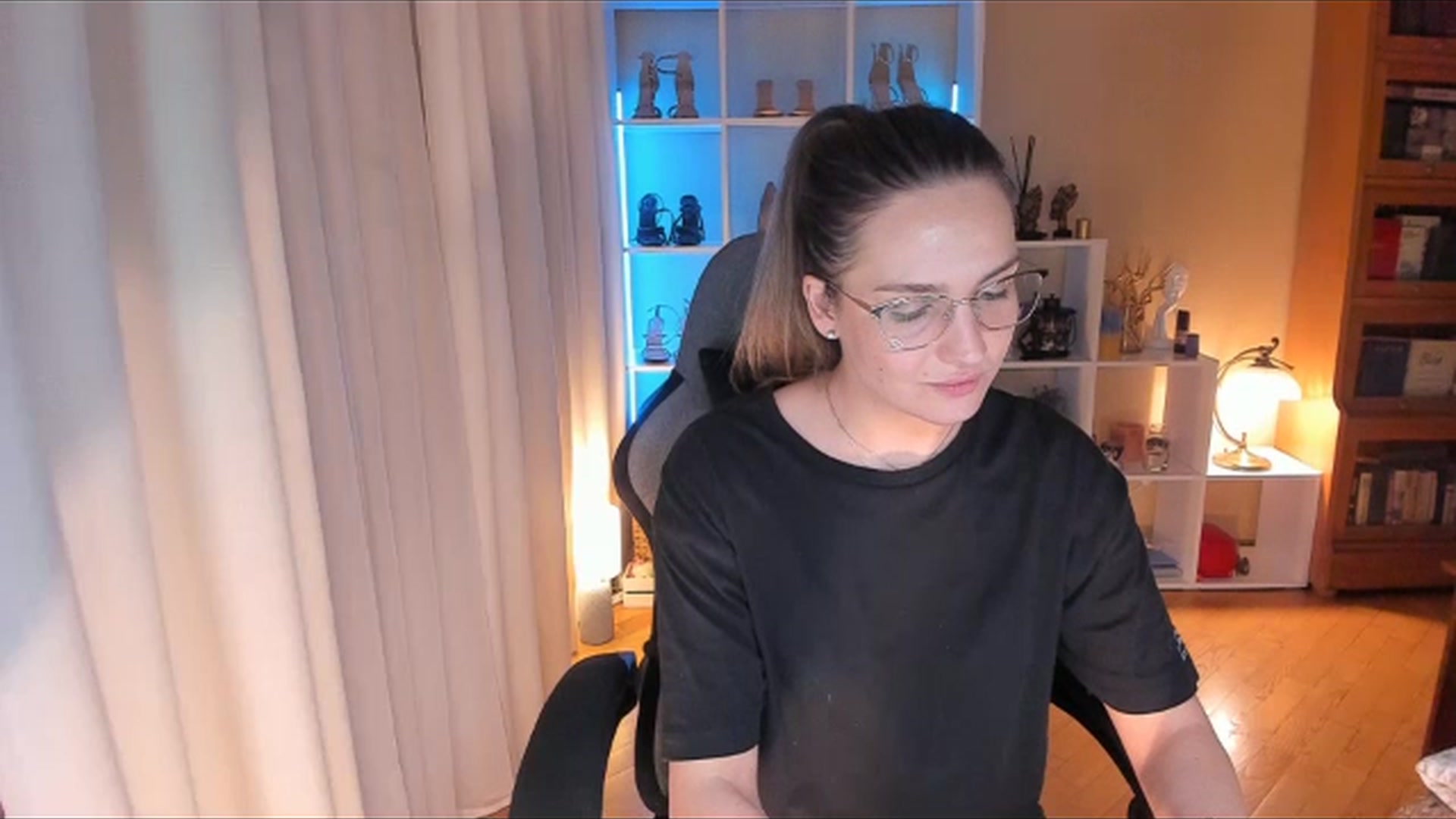 Gallery image thumbnail from Victoriia's myfreecams stream on, 01/24/2024, 16:15 image 18 of 20
